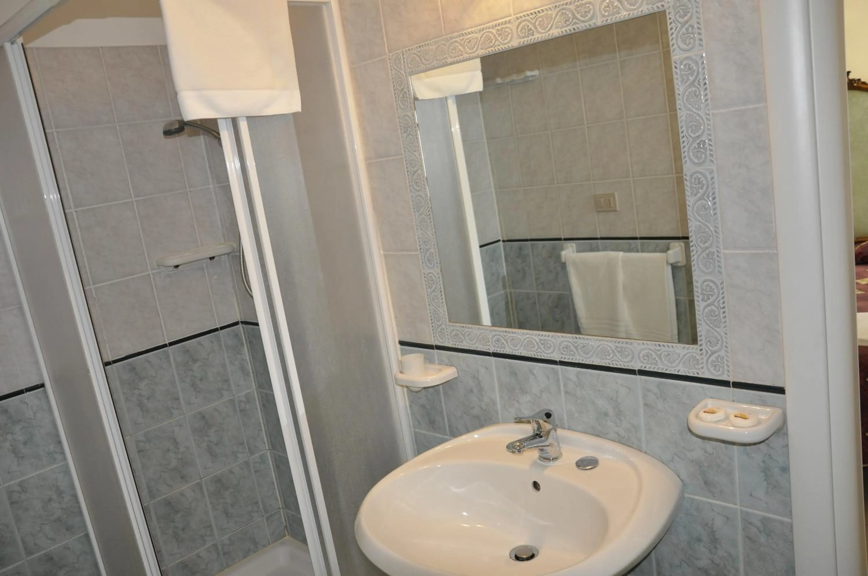 Bathroom in Hotel Casa Mia