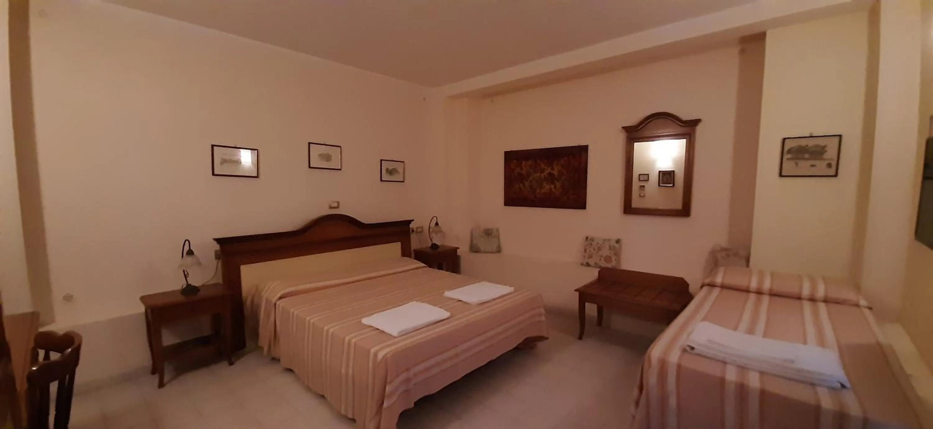 Bed in Hotel Casa Mia