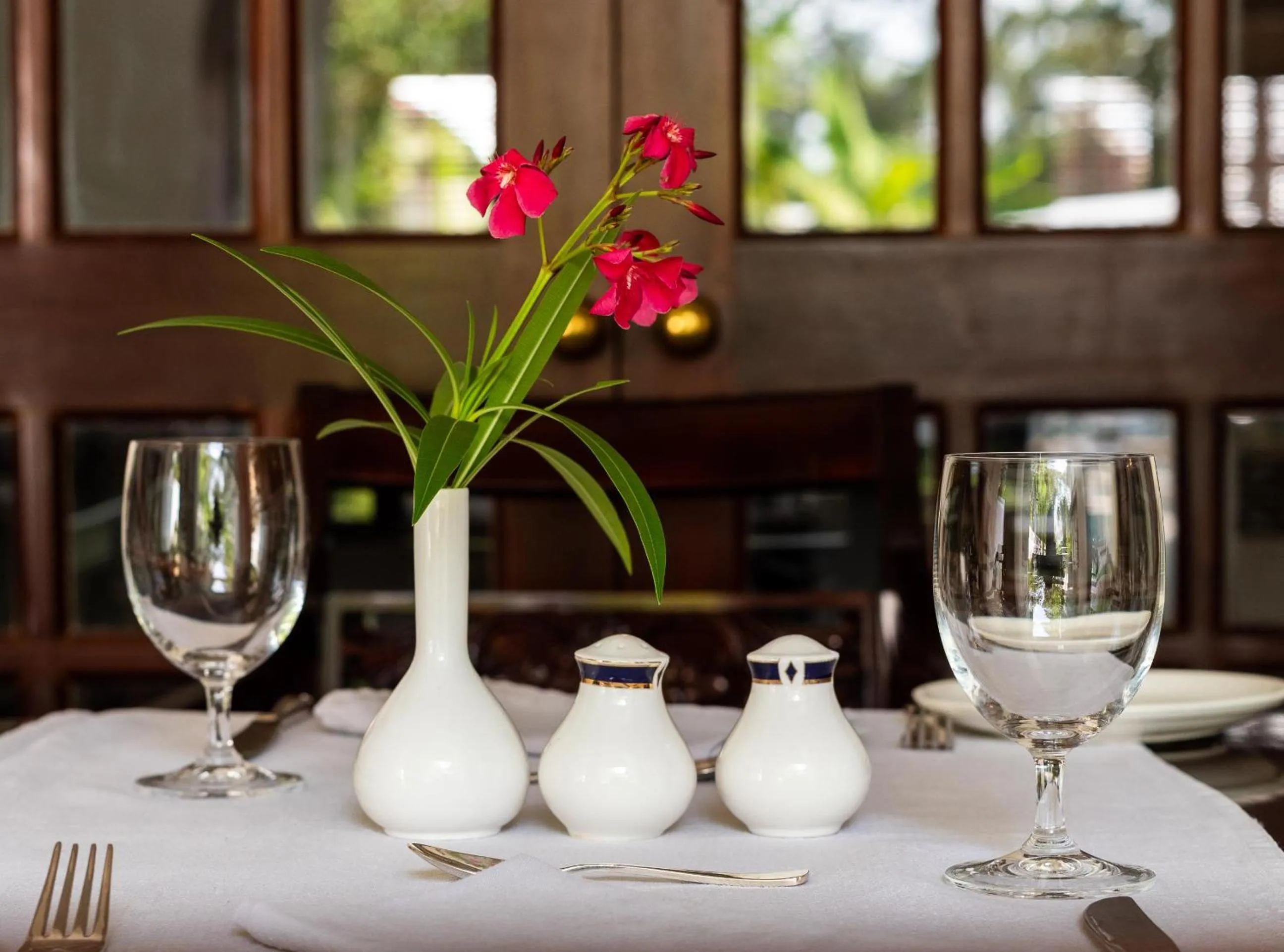 Restaurant/places to eat in Le Colonial 1506 - Exclusive Luxury Hideaway