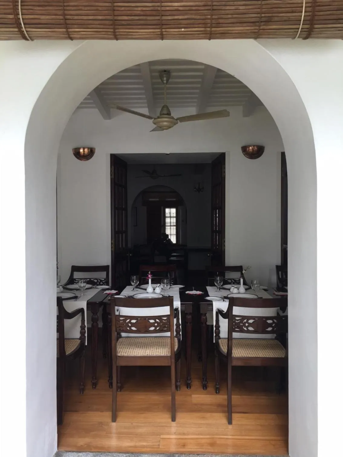 Restaurant/places to eat in Le Colonial 1506 - Exclusive Luxury Hideaway