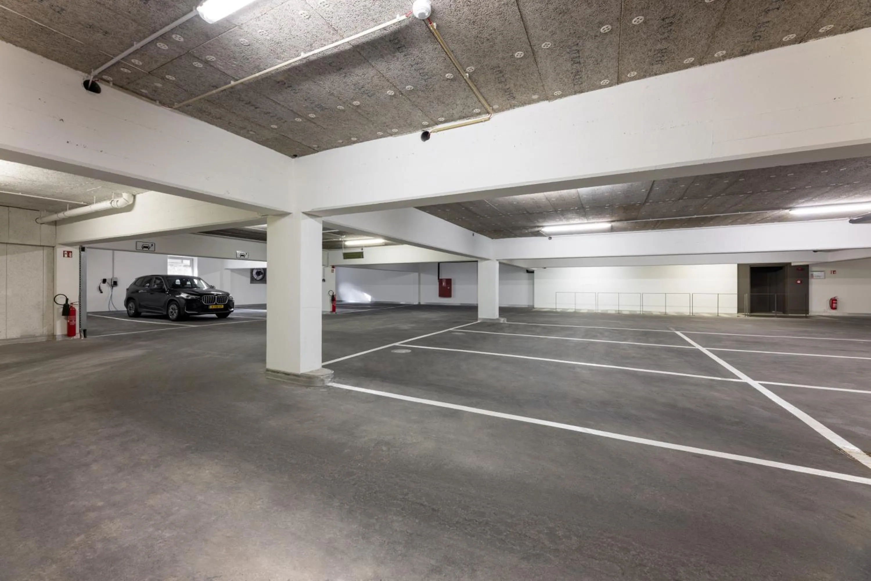 Parking in The Central Kirchberg - Smart ApartHotel