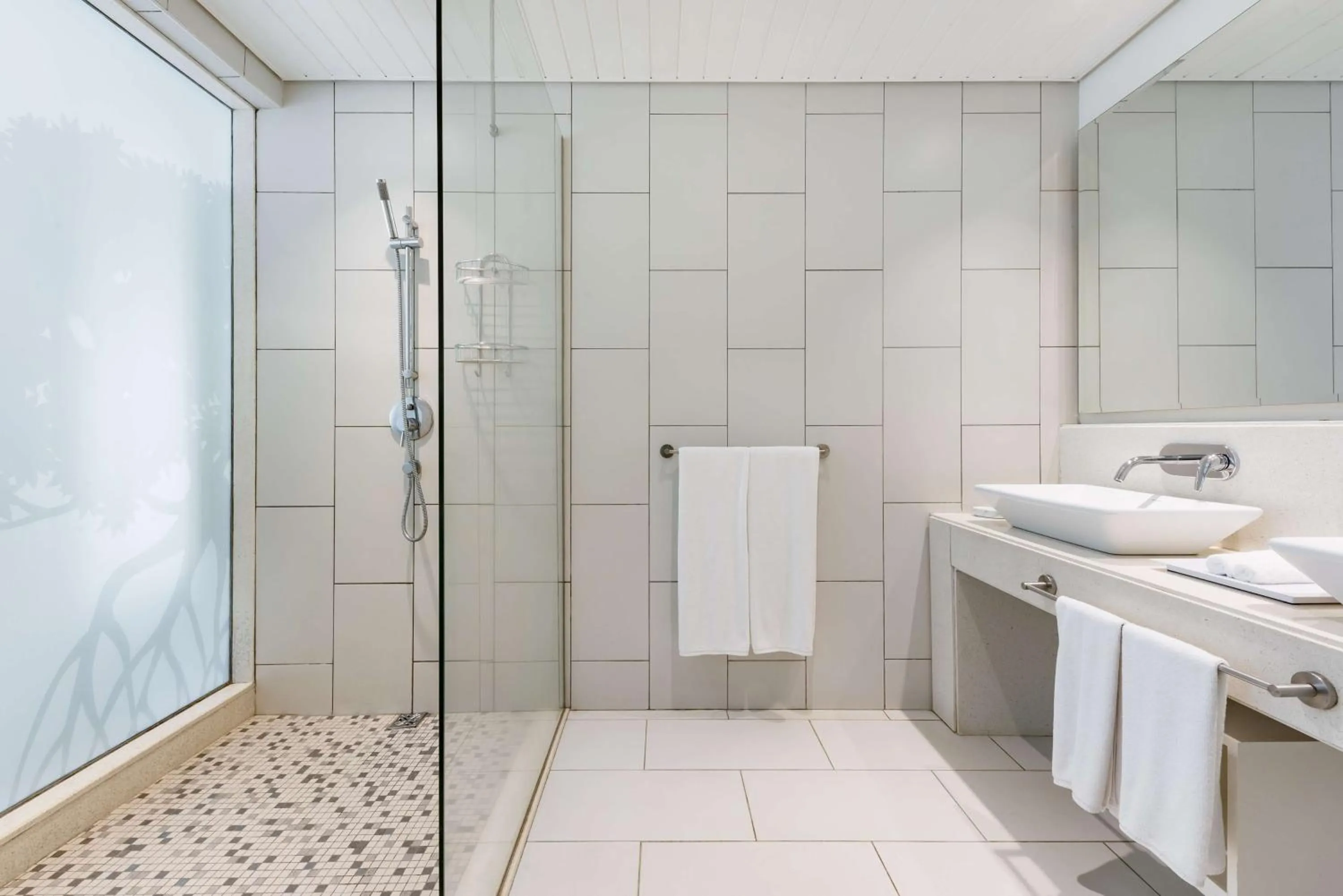 Bathroom in Radisson Blu Azuri Resort & Spa