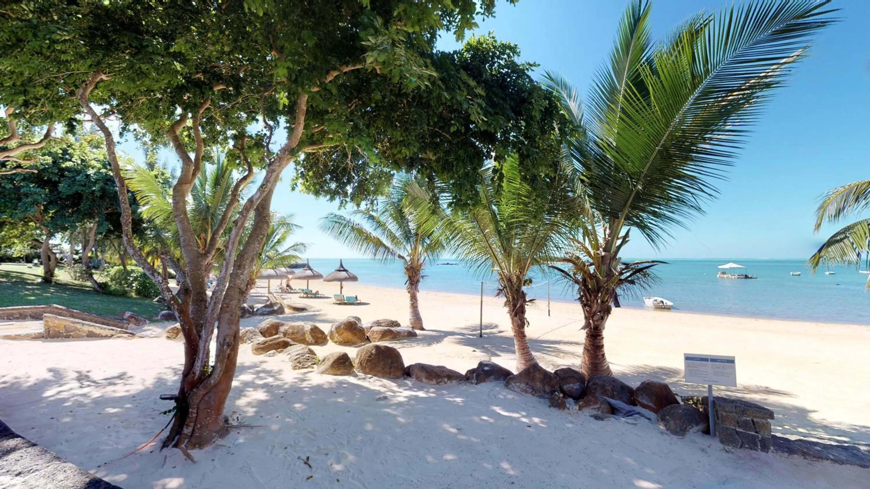 Beach in Radisson Blu Azuri Resort & Spa