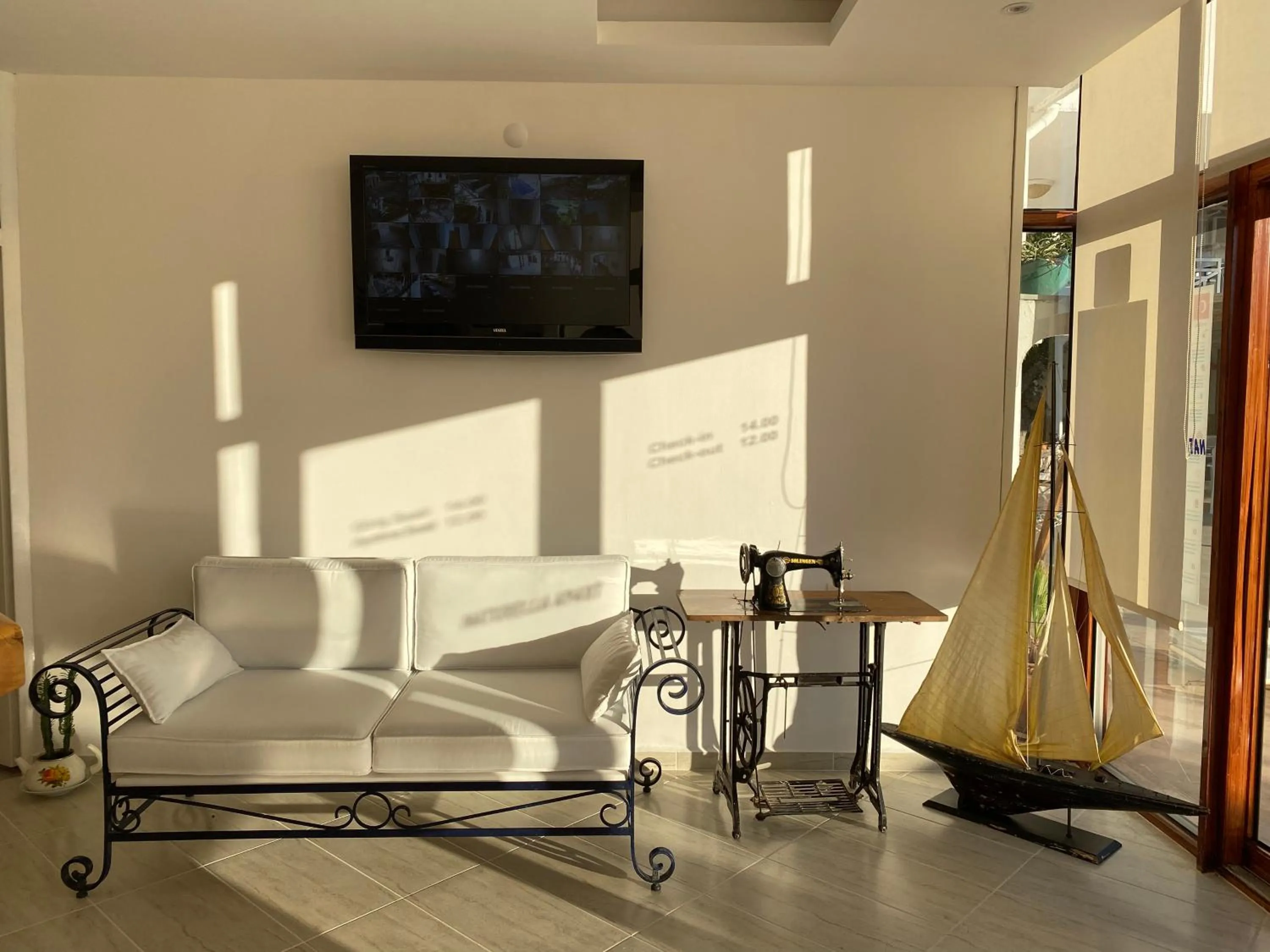 Lobby or reception in NATURELLA APART HOTEL