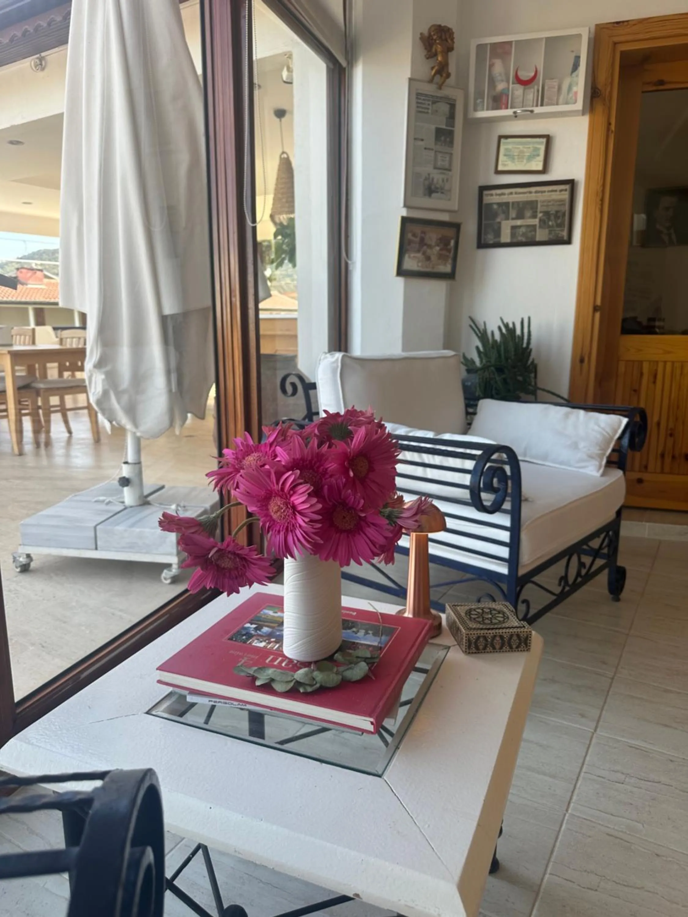 Lobby or reception in NATURELLA APART HOTEL