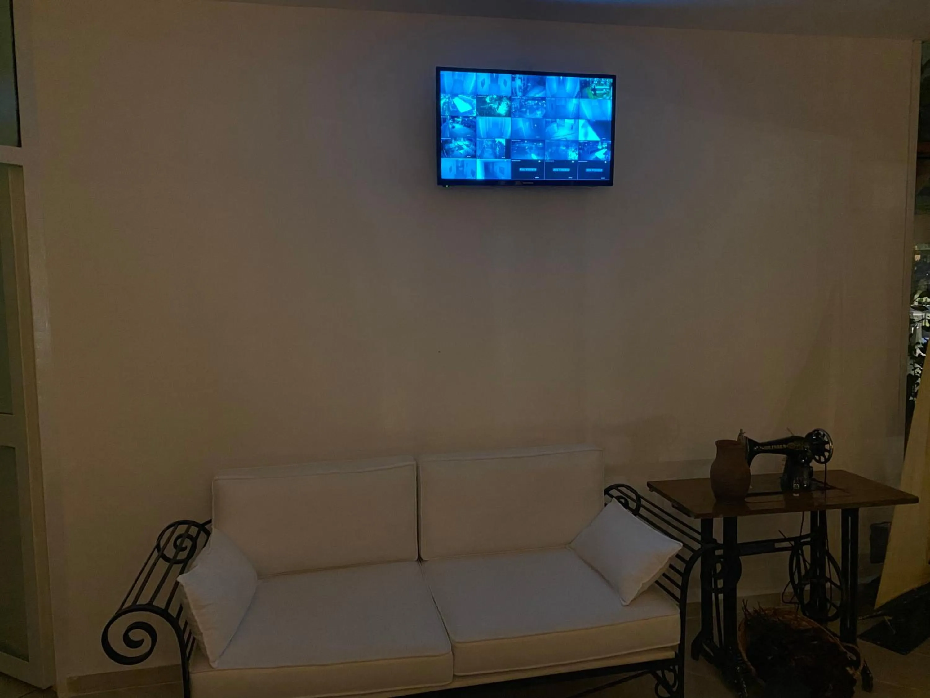 Seating area in NATURELLA APART HOTEL