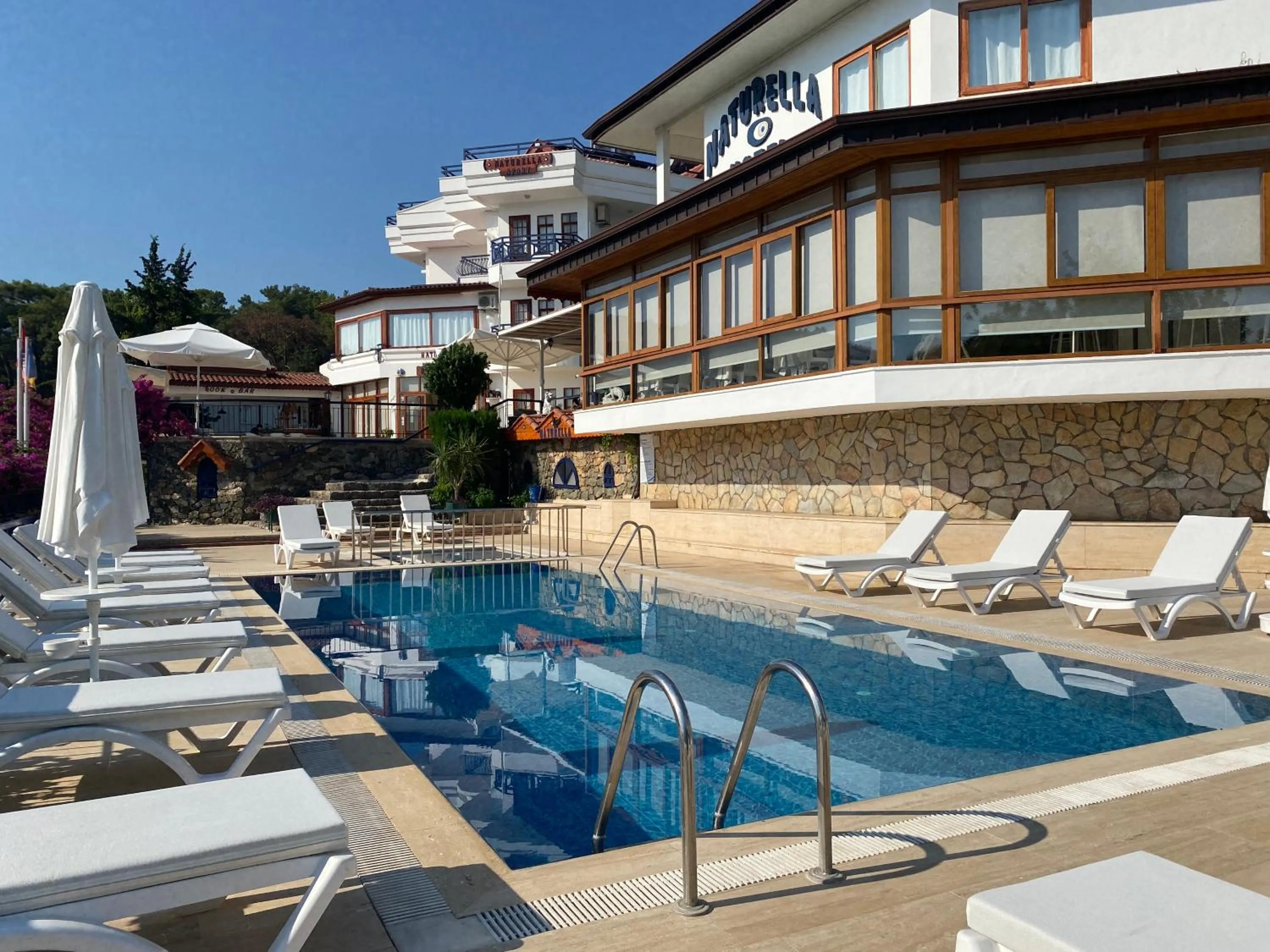 Swimming pool in NATURELLA APART HOTEL