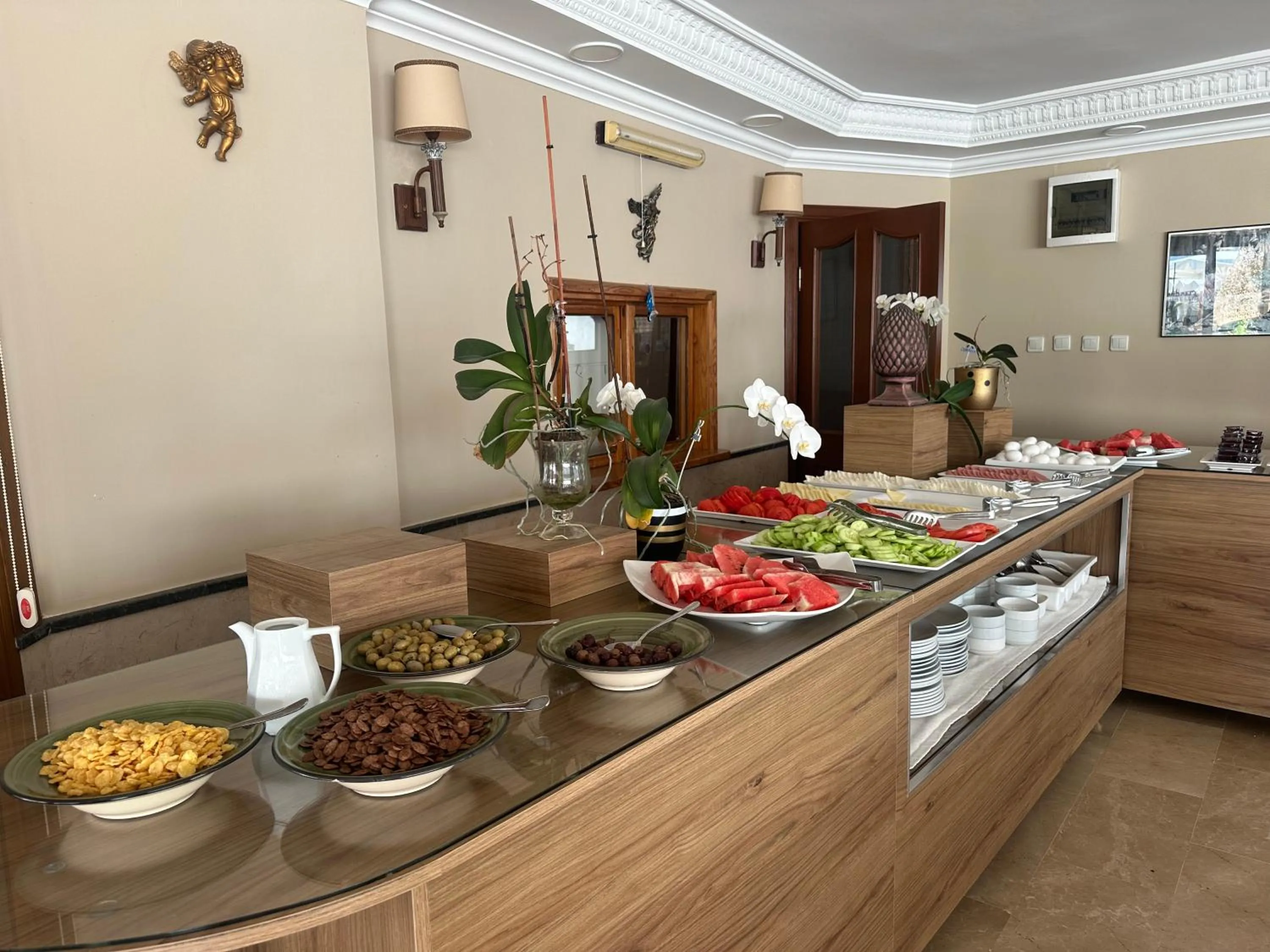 Breakfast in NATURELLA APART HOTEL