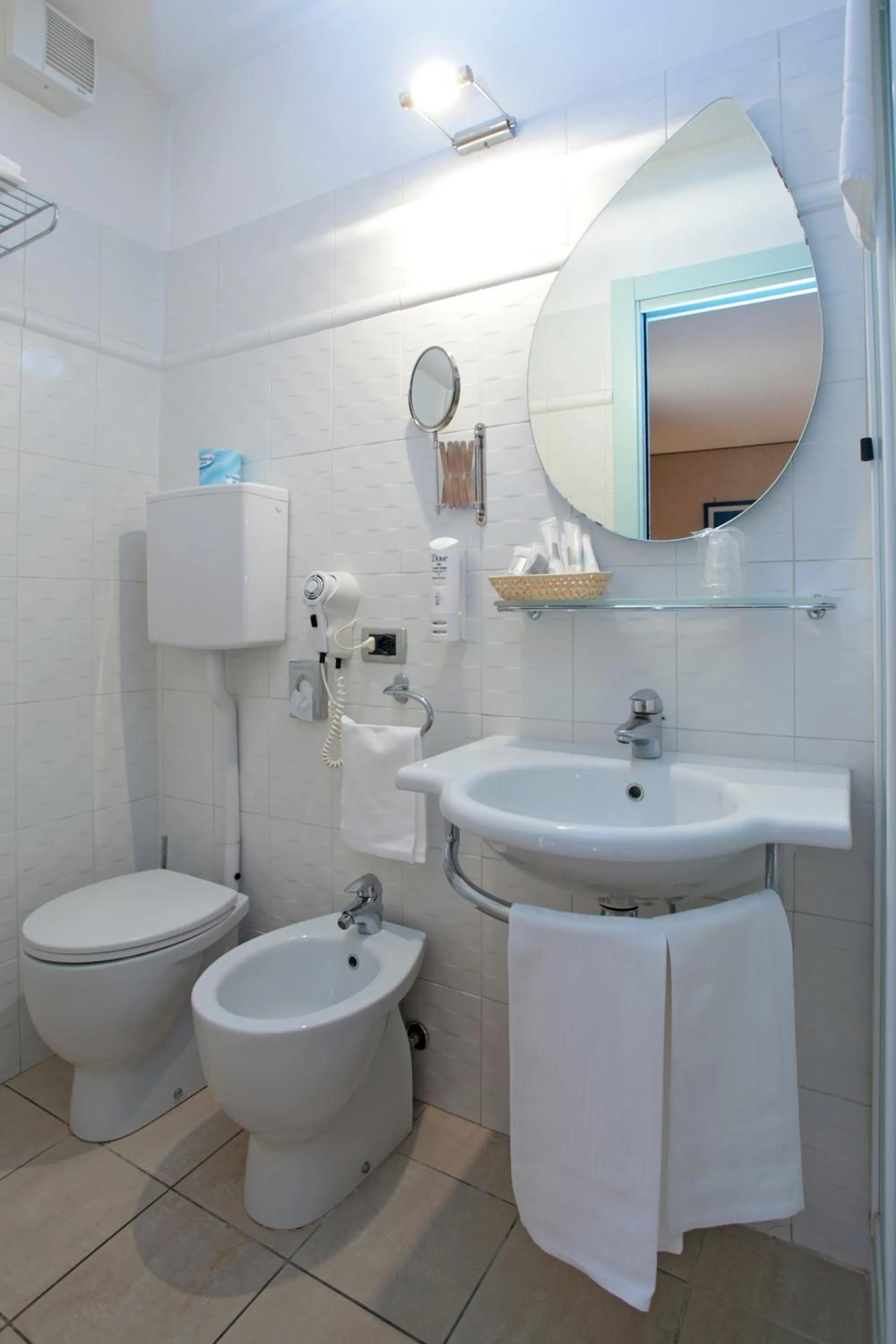 Bathroom in Hotel Centrale