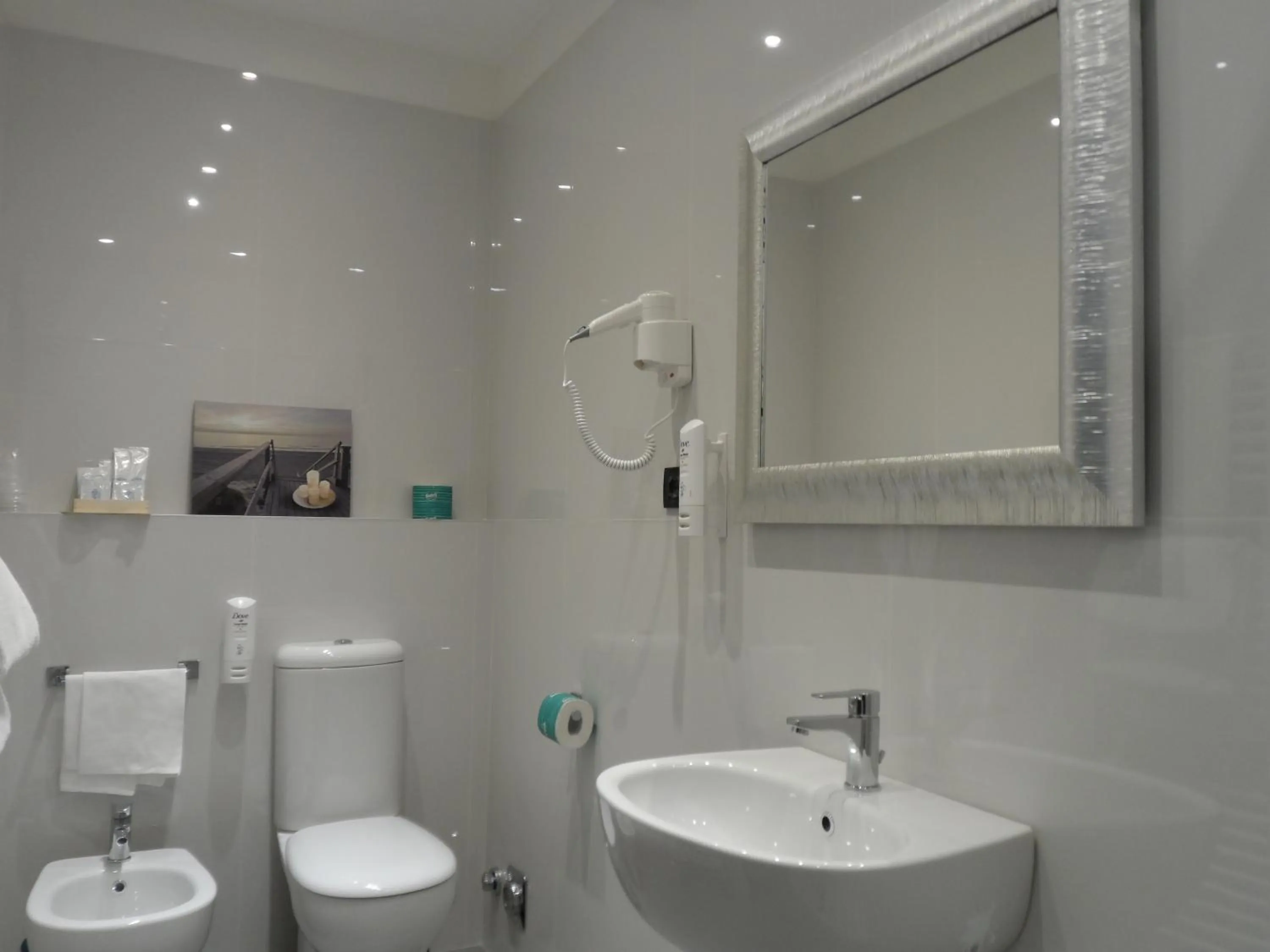 Shower in Hotel Centrale