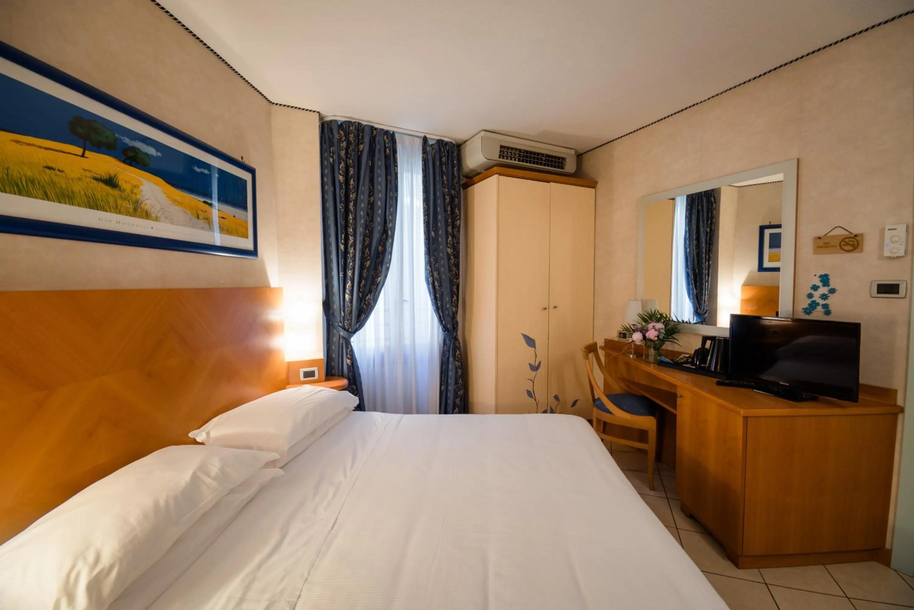 Bed in Hotel Centrale