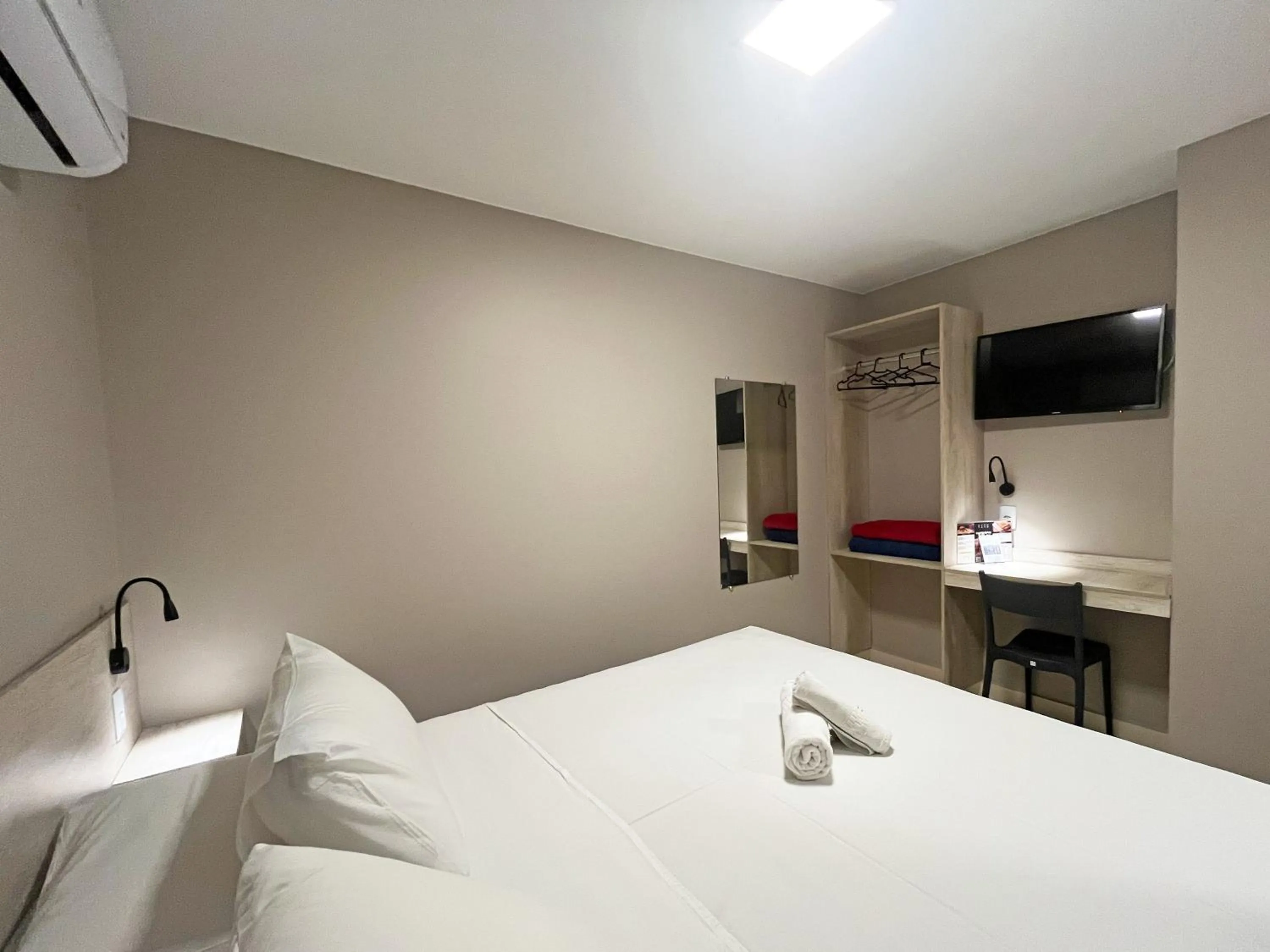 Bed in Riviera Hotel by Bsb Inn