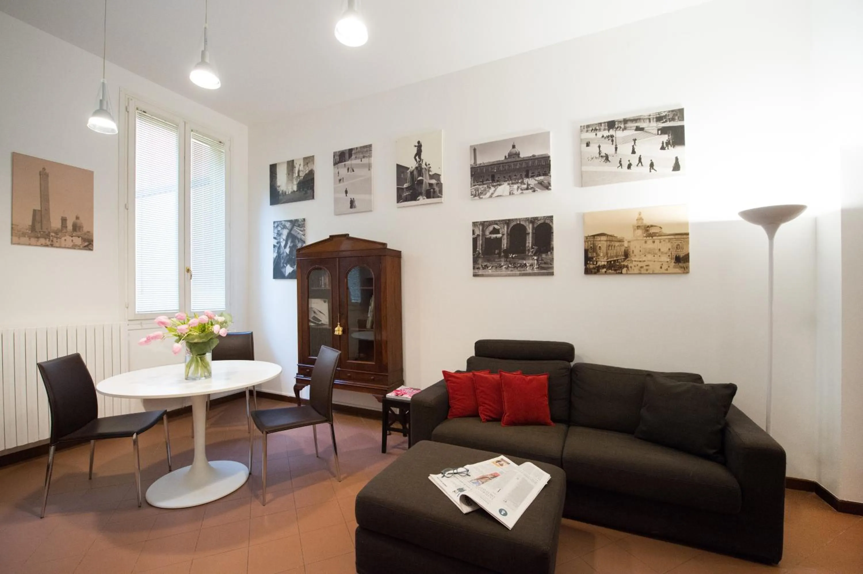 Living room in Phi Hotel Bologna