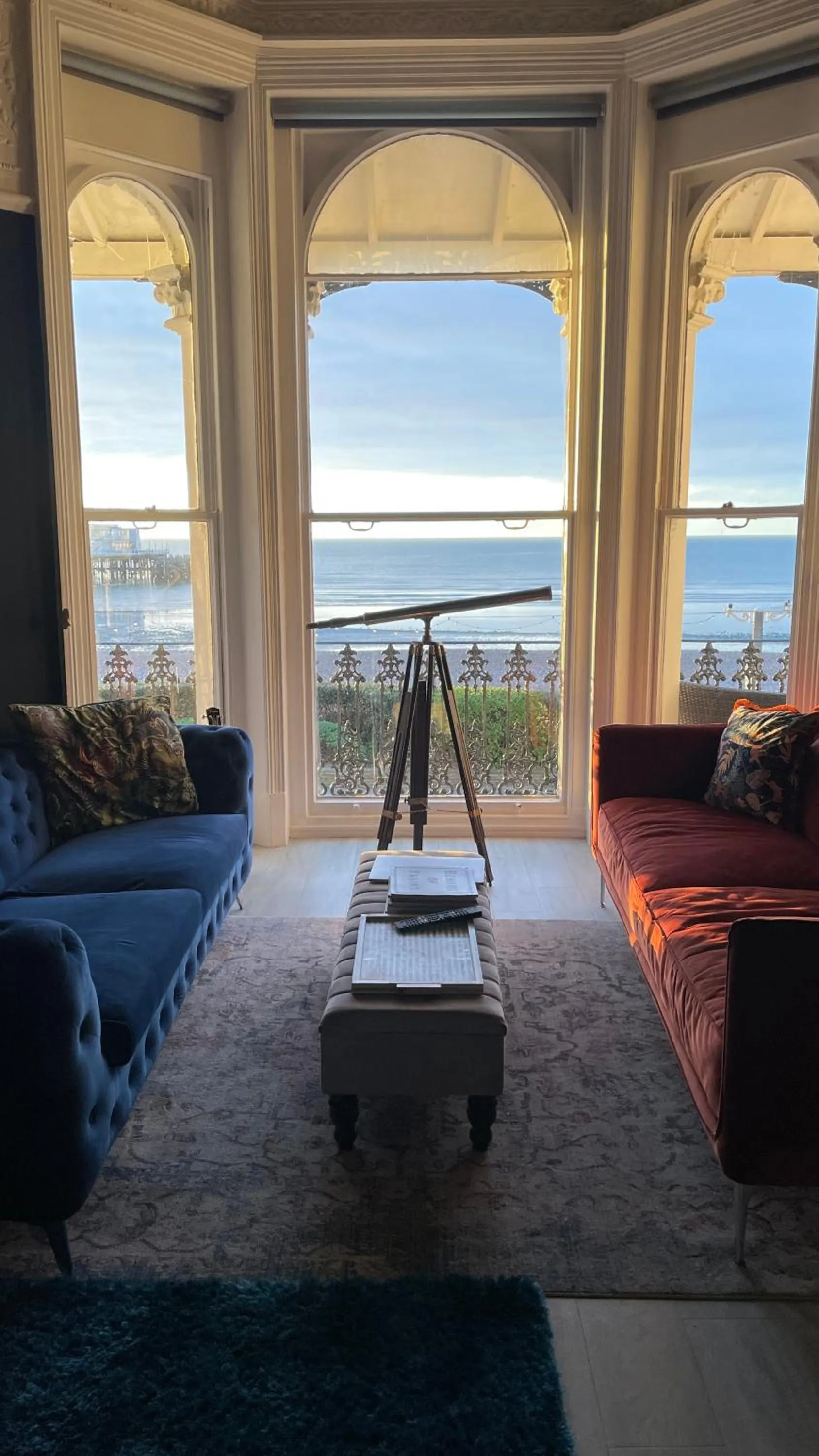 The Regency Studio - Stunning Seaview