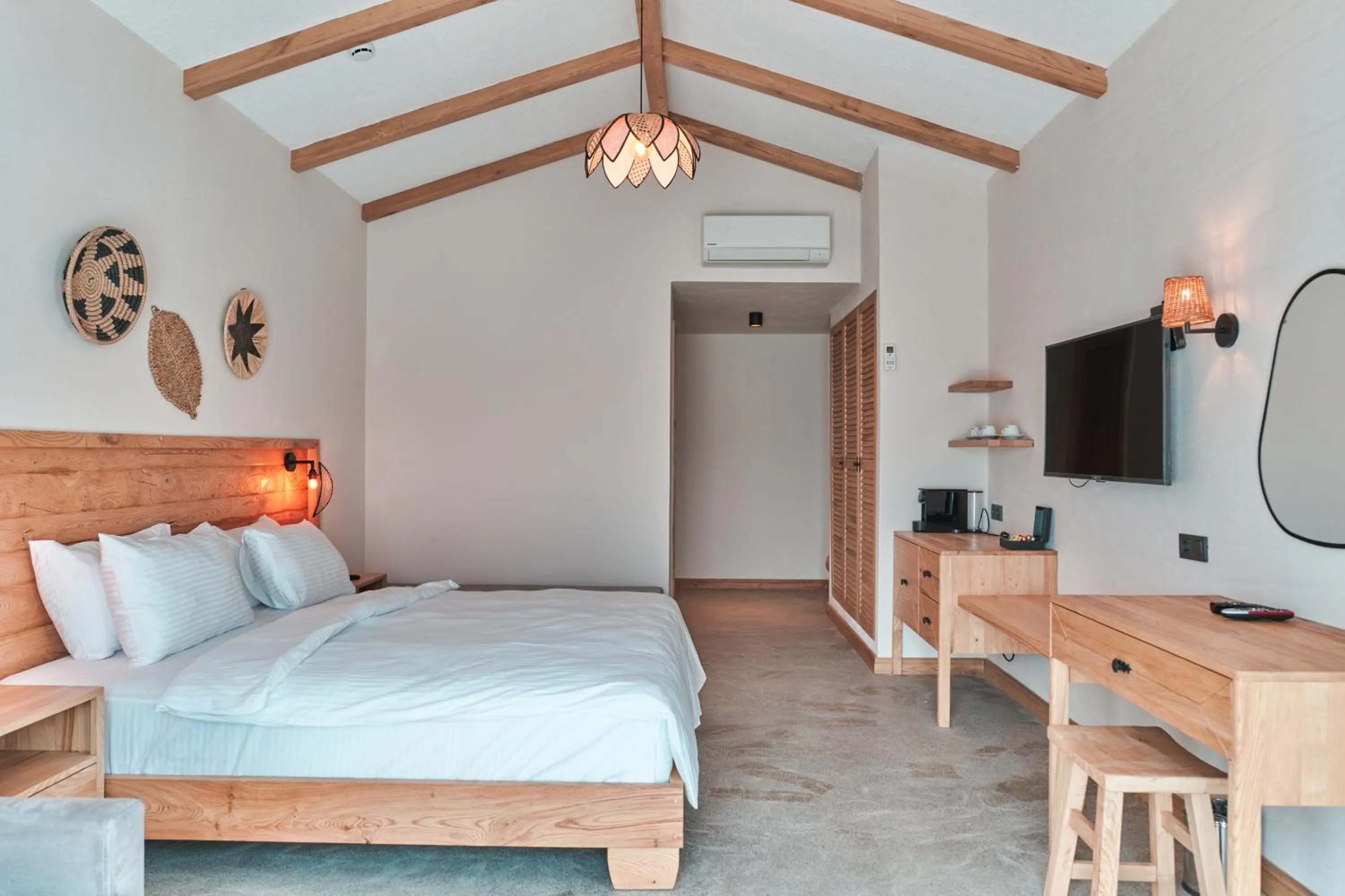 Photo of the whole room, Bed in The Pearl Ölüdeniz