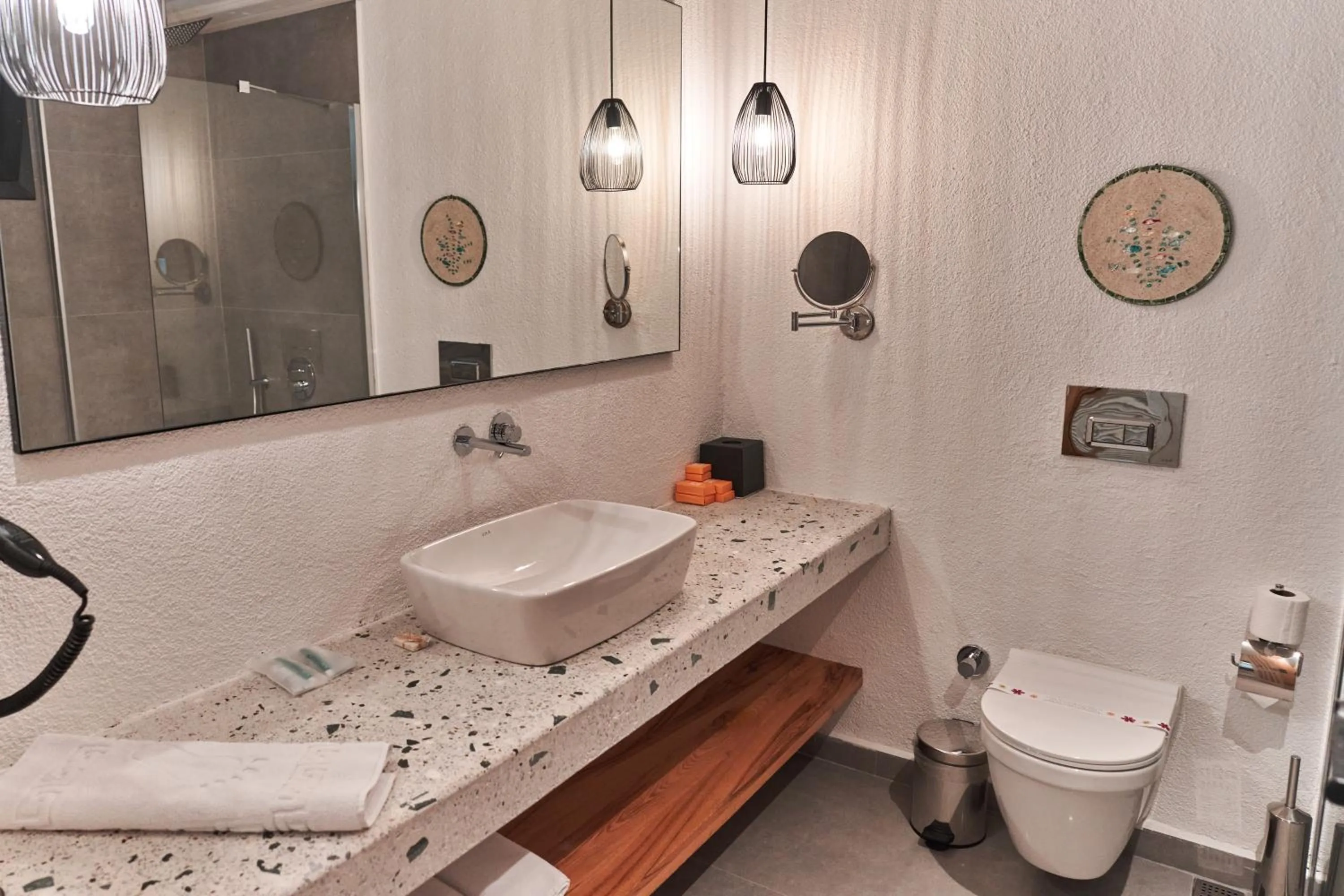 Bathroom in The Pearl Ölüdeniz