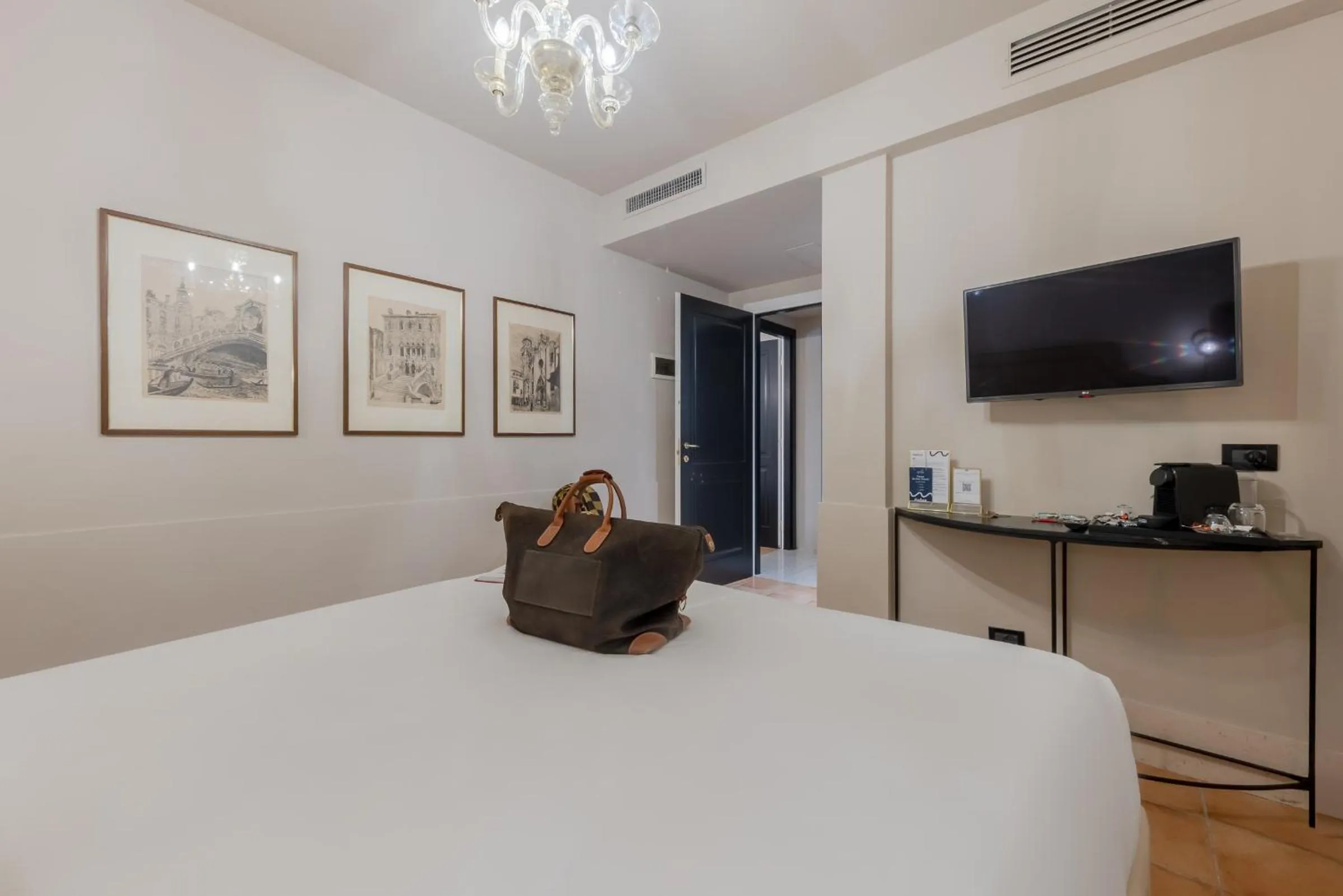 Photo of the whole room in Daplace - Antica Casa Coppo 1