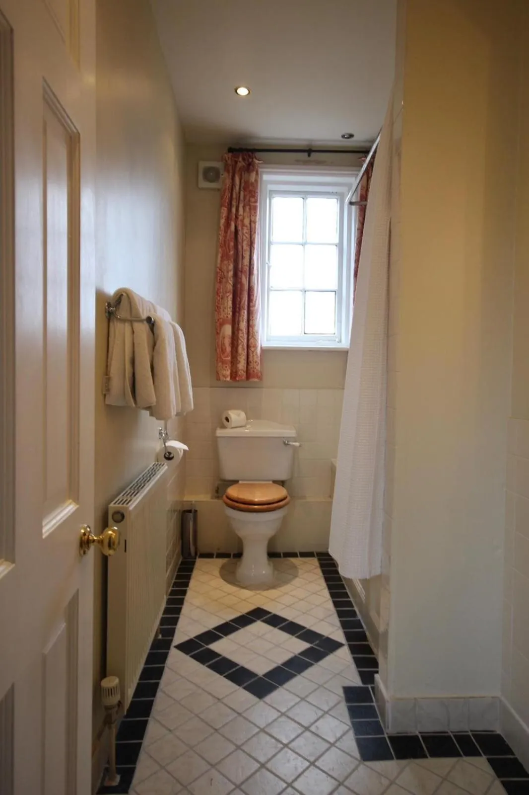 Bathroom in Wethele Manor