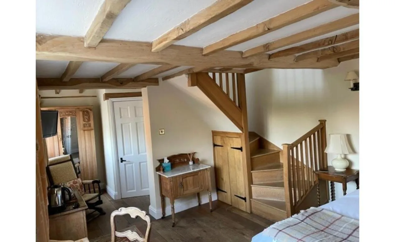 Bedroom, Bed in Wethele Manor