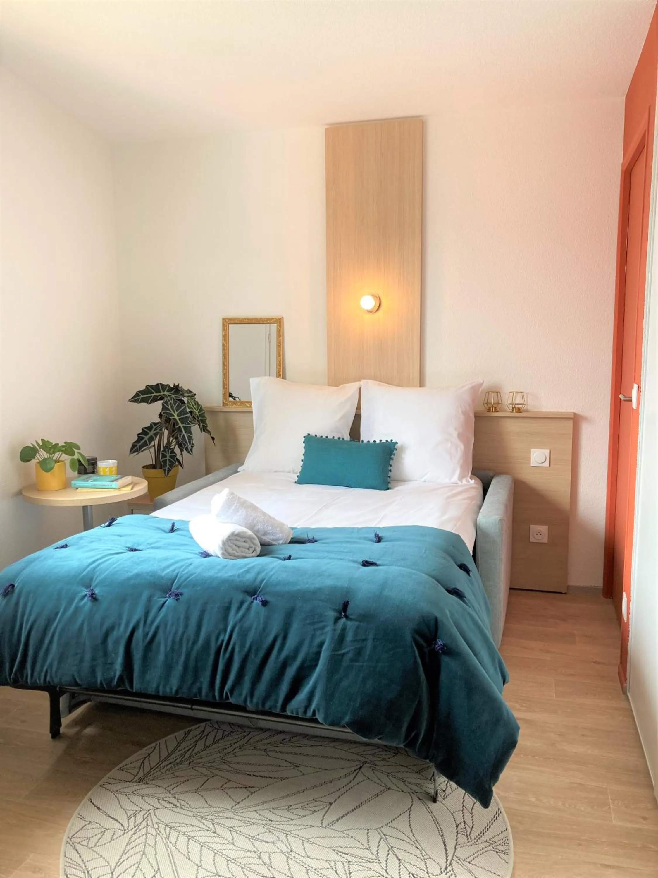Bed in Sweetly Isatis Mérignac