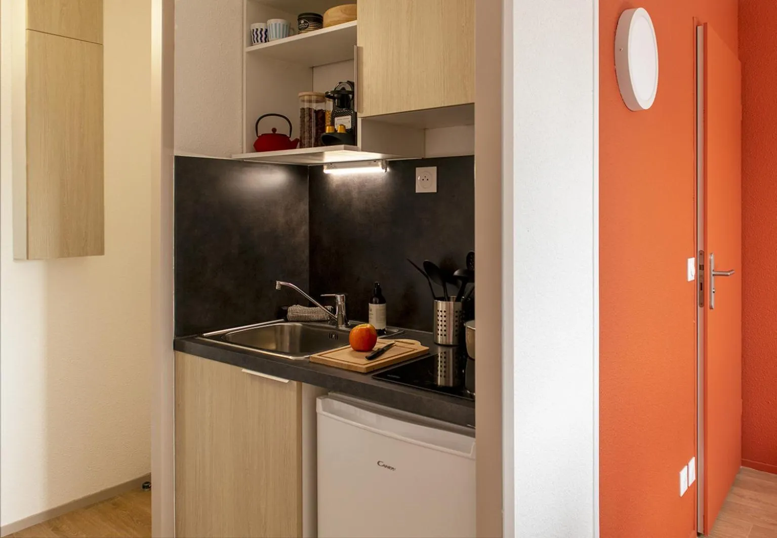 Kitchen or kitchenette in Sweetly Isatis Mérignac