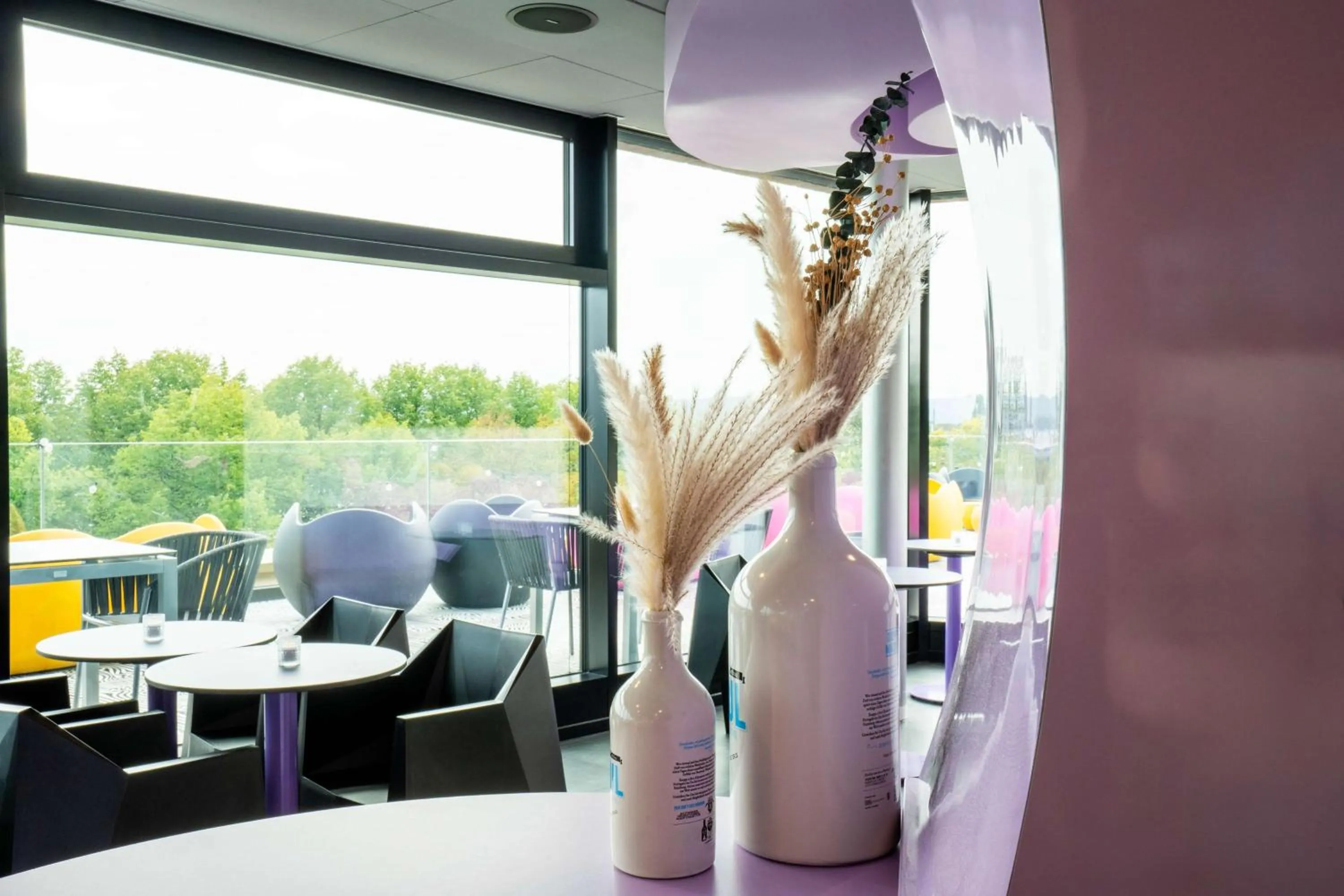 Lounge or bar in Prize by Radisson, Bonn City