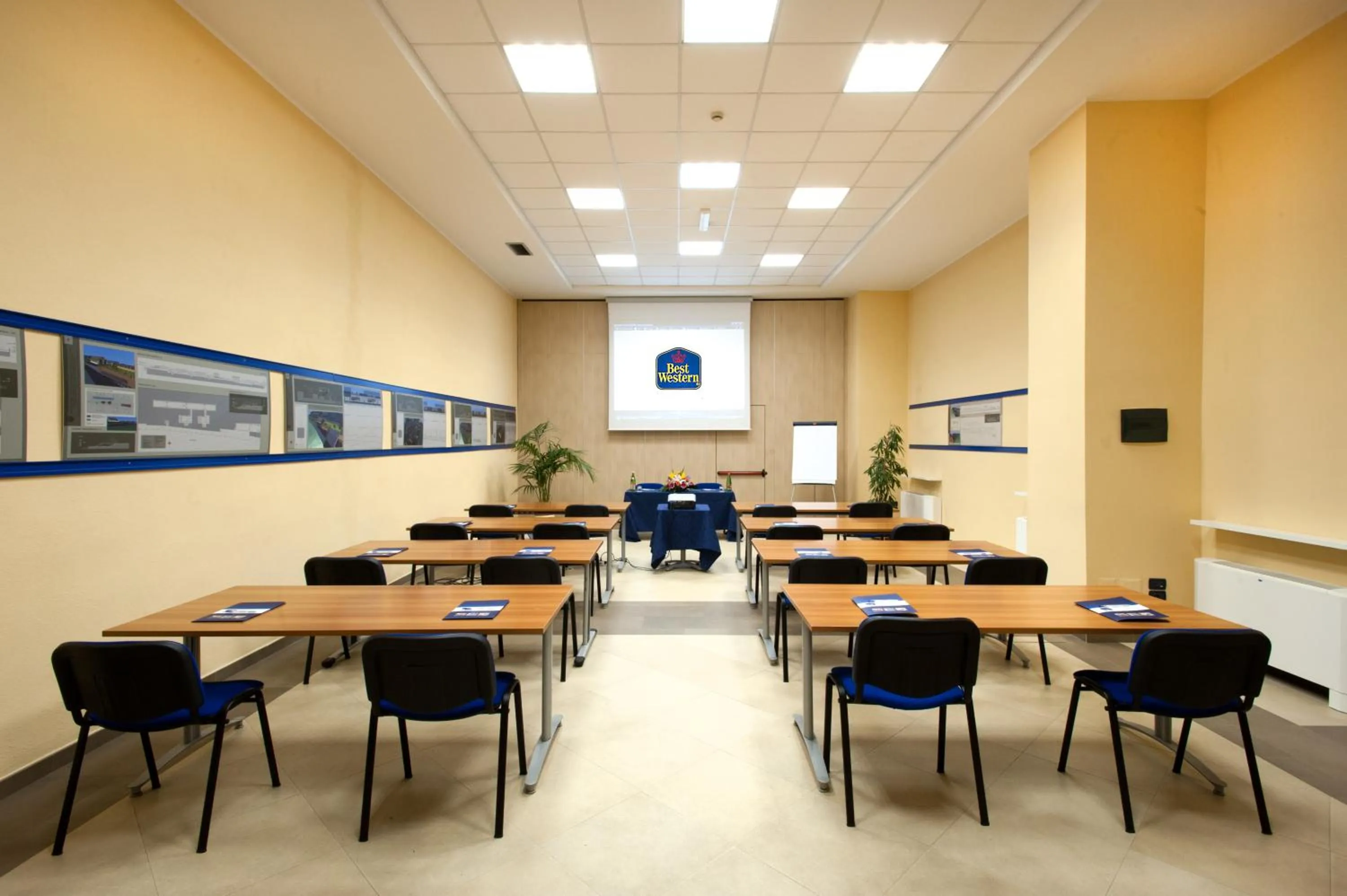 Meeting/conference room in Best Western Blu Hotel Roma