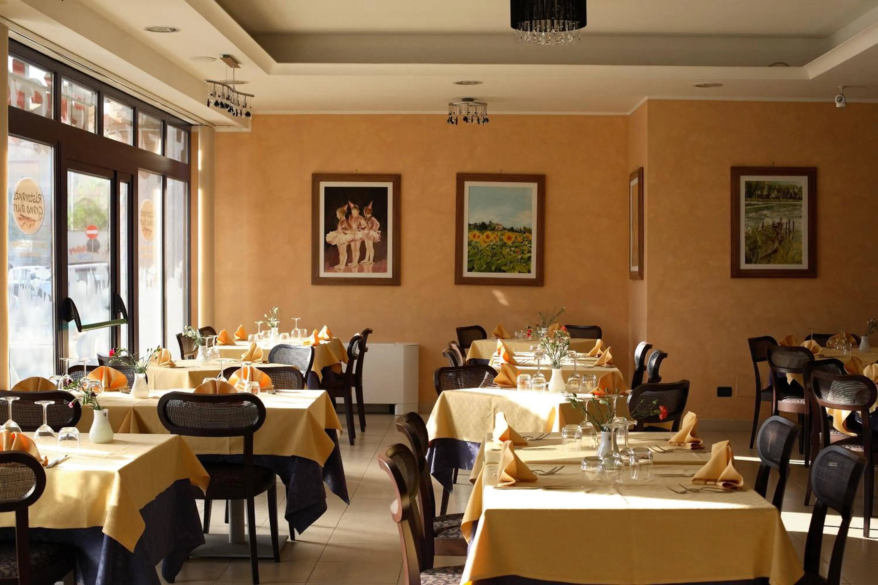Restaurant/places to eat in Best Western Blu Hotel Roma