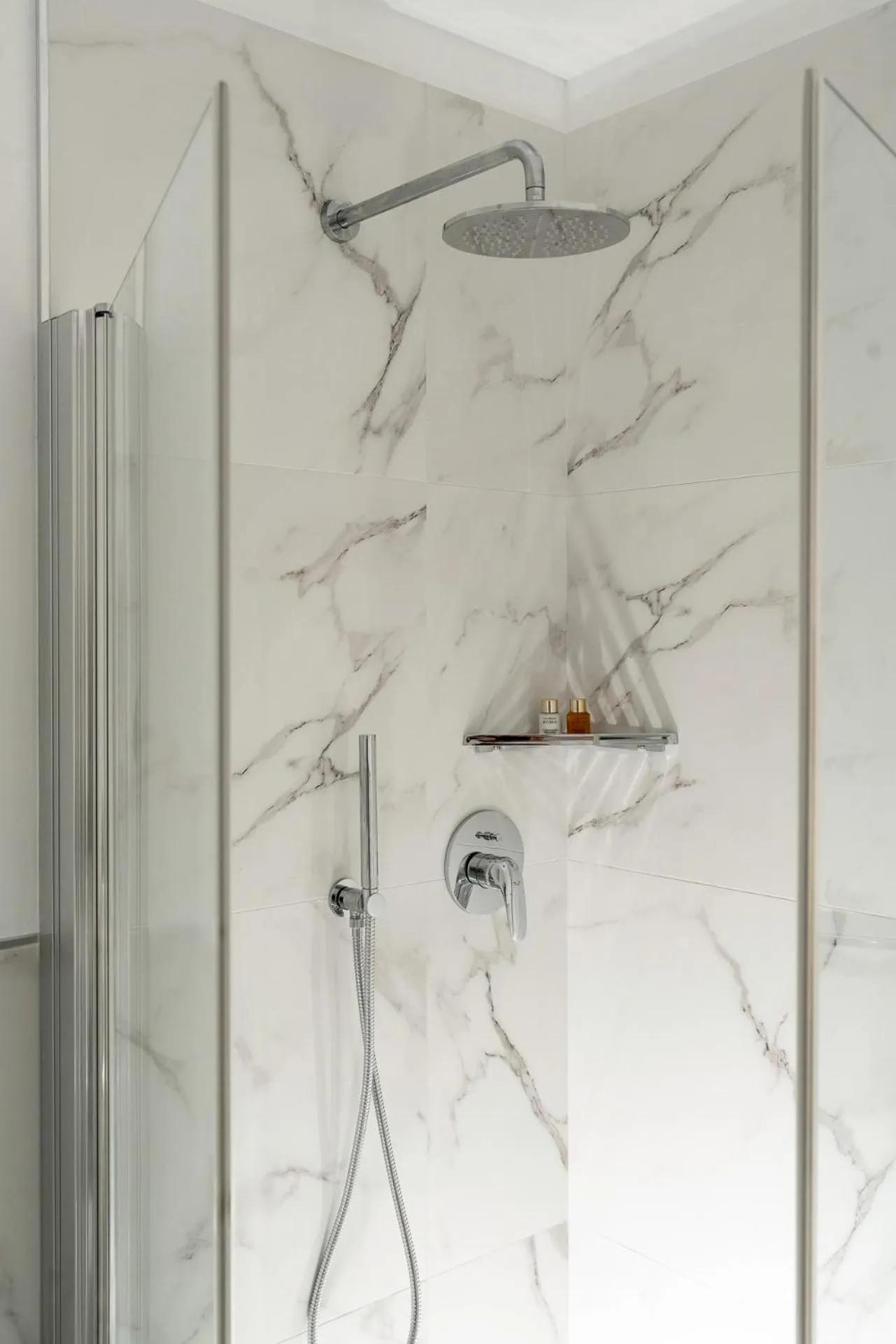 Bathroom in Albergo Rossini 1936 - Small & Charming