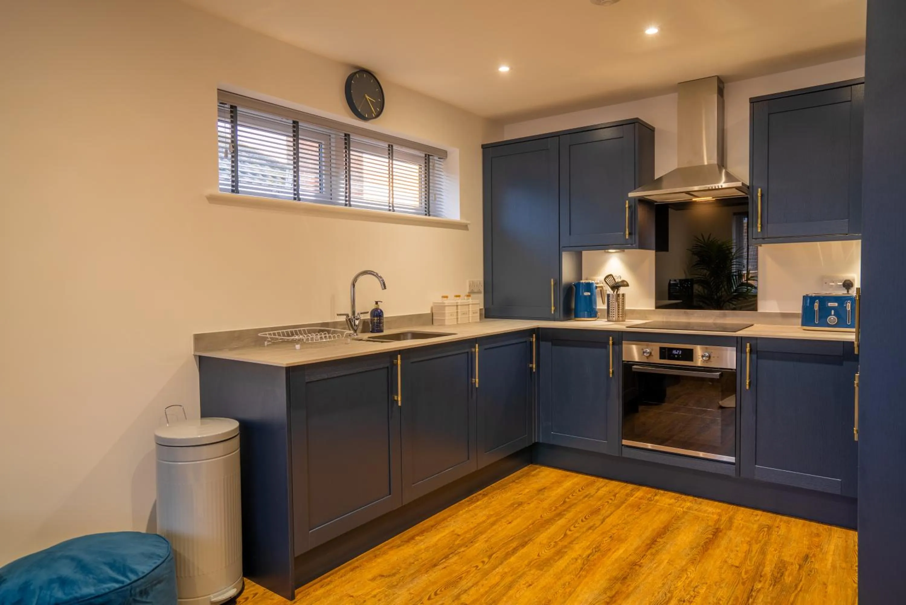 Kitchen or kitchenette in Mill Road Apartment First Floor