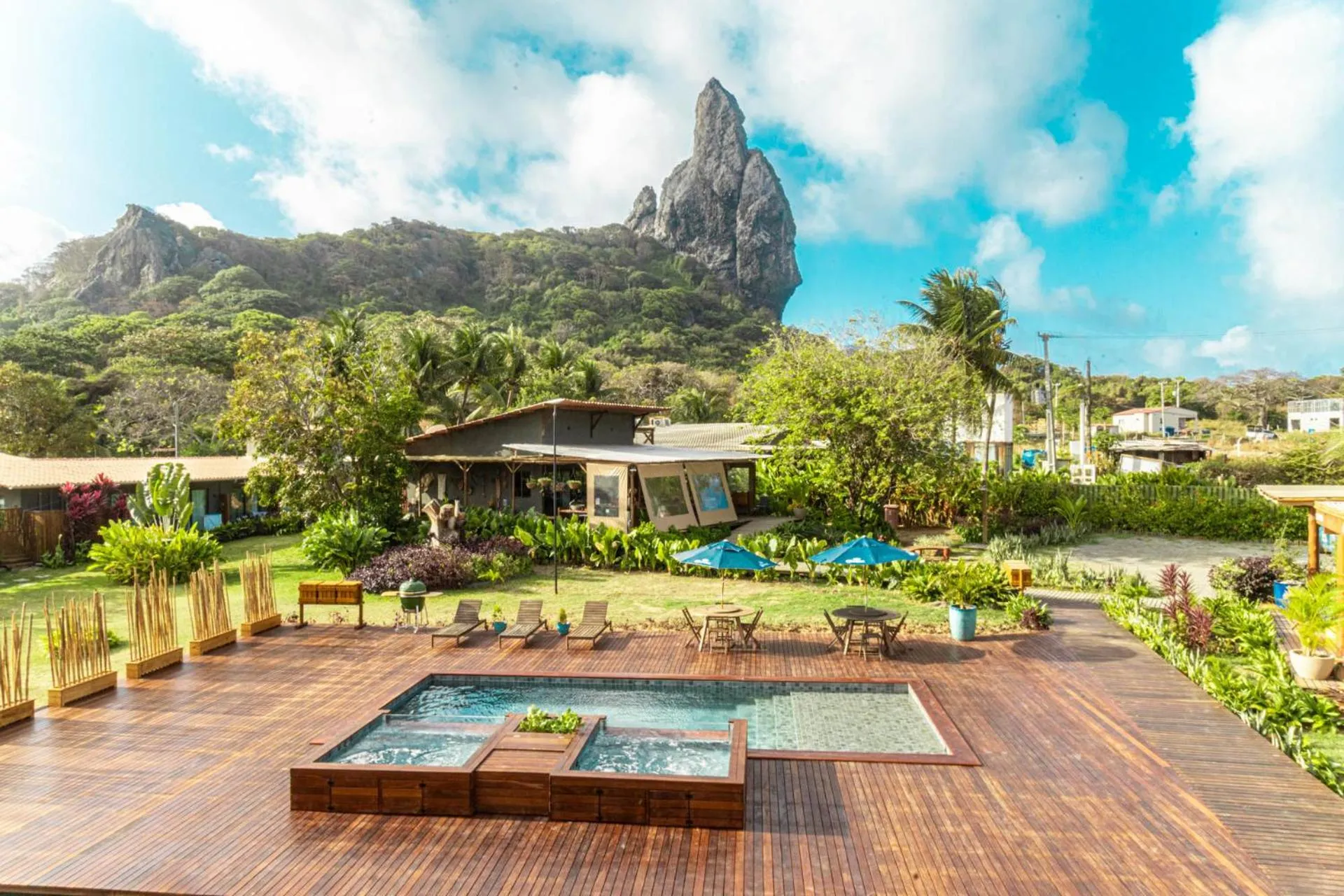 Property building in Pousada Moana