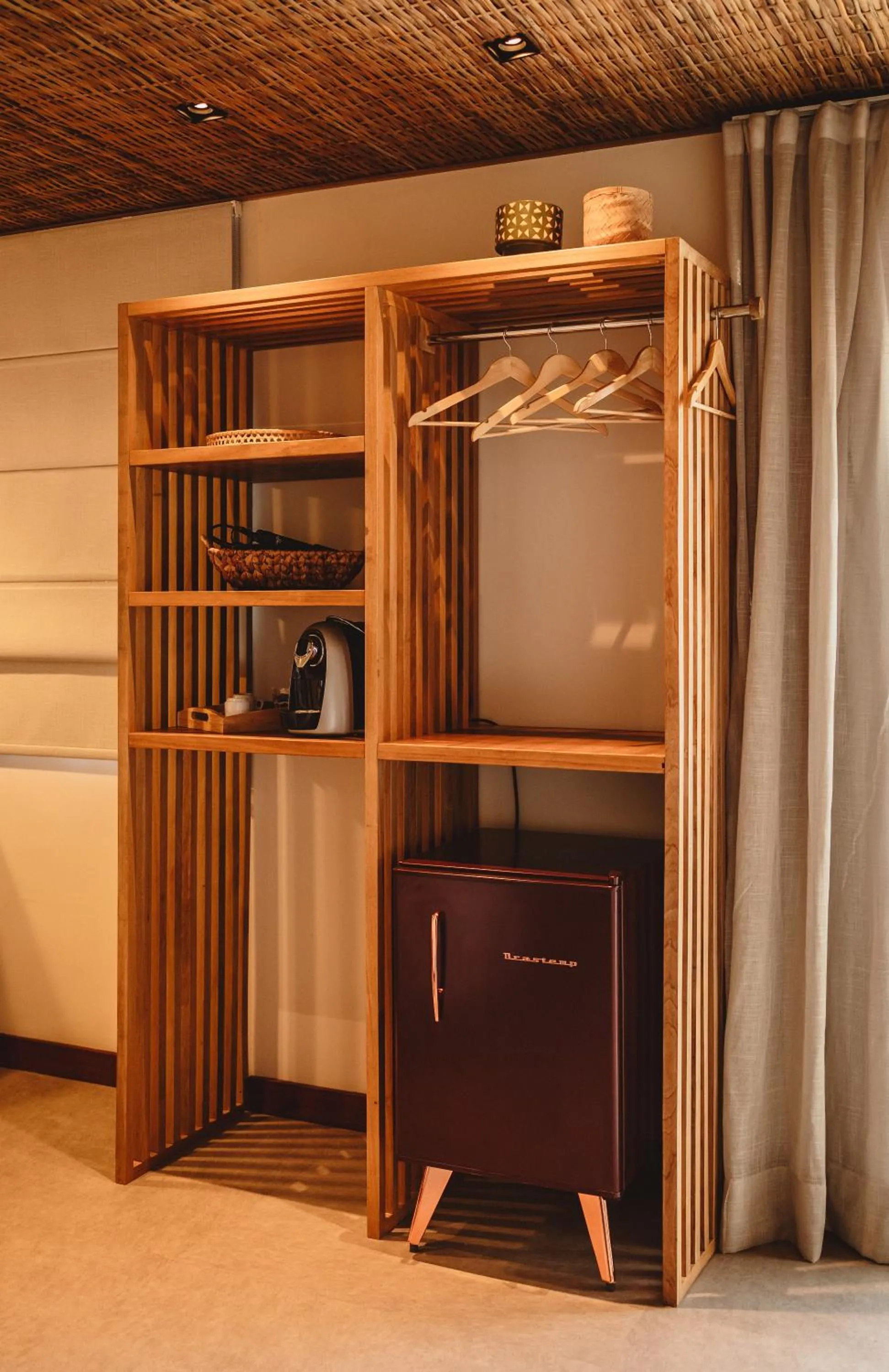 hair dresser in Pousada Moana