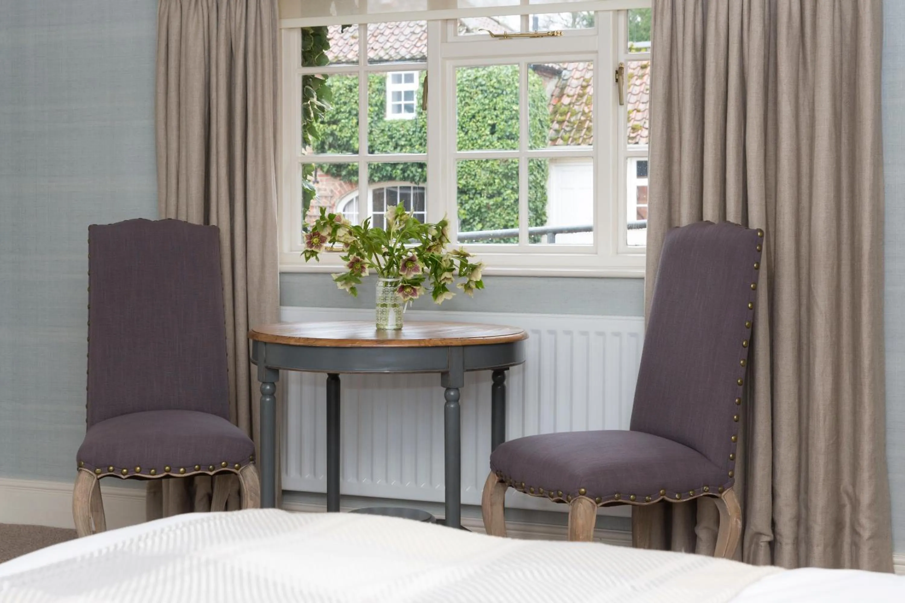 View (from property/room), Bed in Tickton Grange Hotel