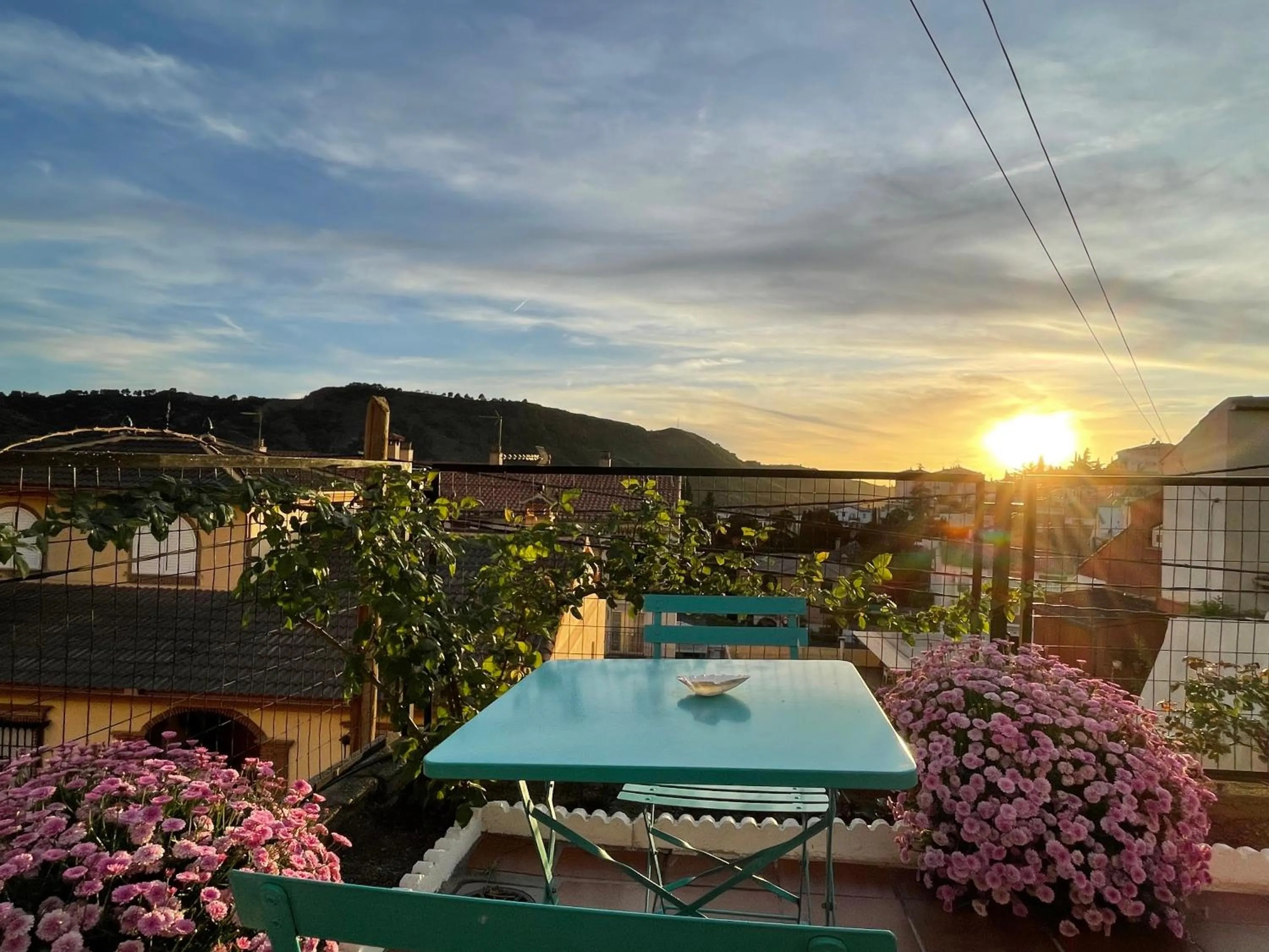 Casa rural VISTABLANCA en una sola planta con bonitas vistas y piscina - Junto a la capital y la Alhambra