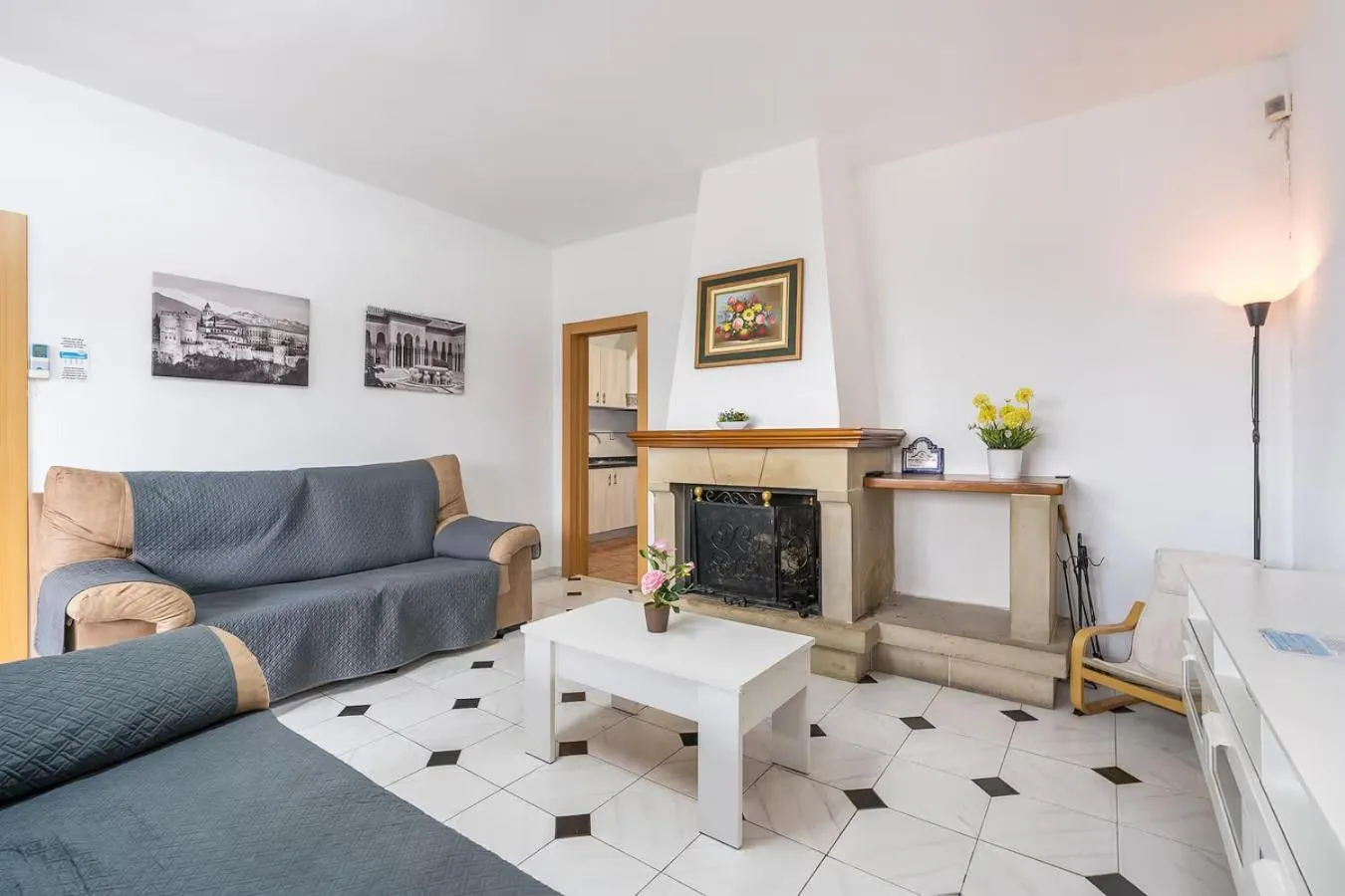 Casa rural VISTABLANCA en una sola planta con bonitas vistas y piscina - Junto a la capital y la Alhambra