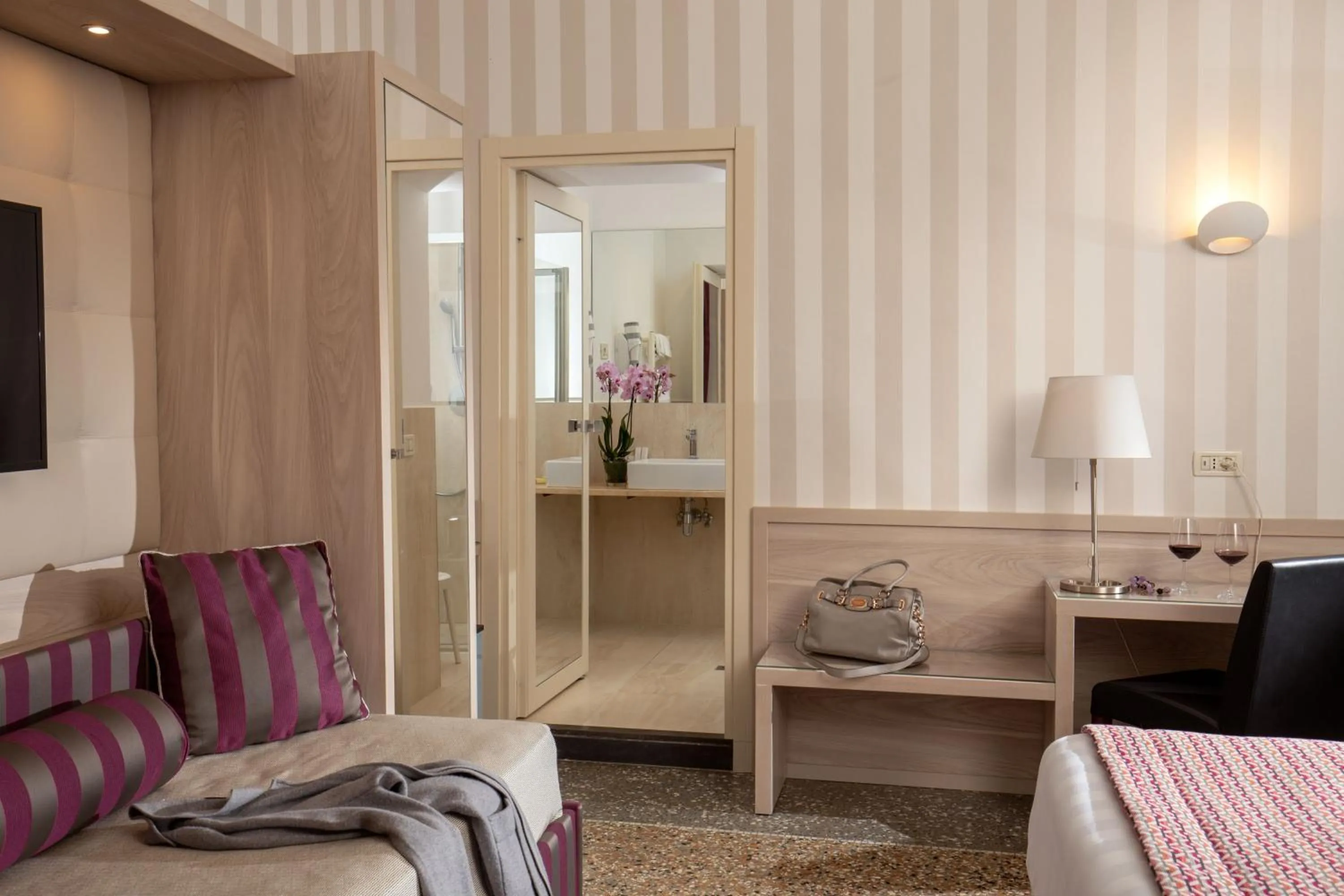 Seating area, Bed in Hotel Nord Nuova Roma