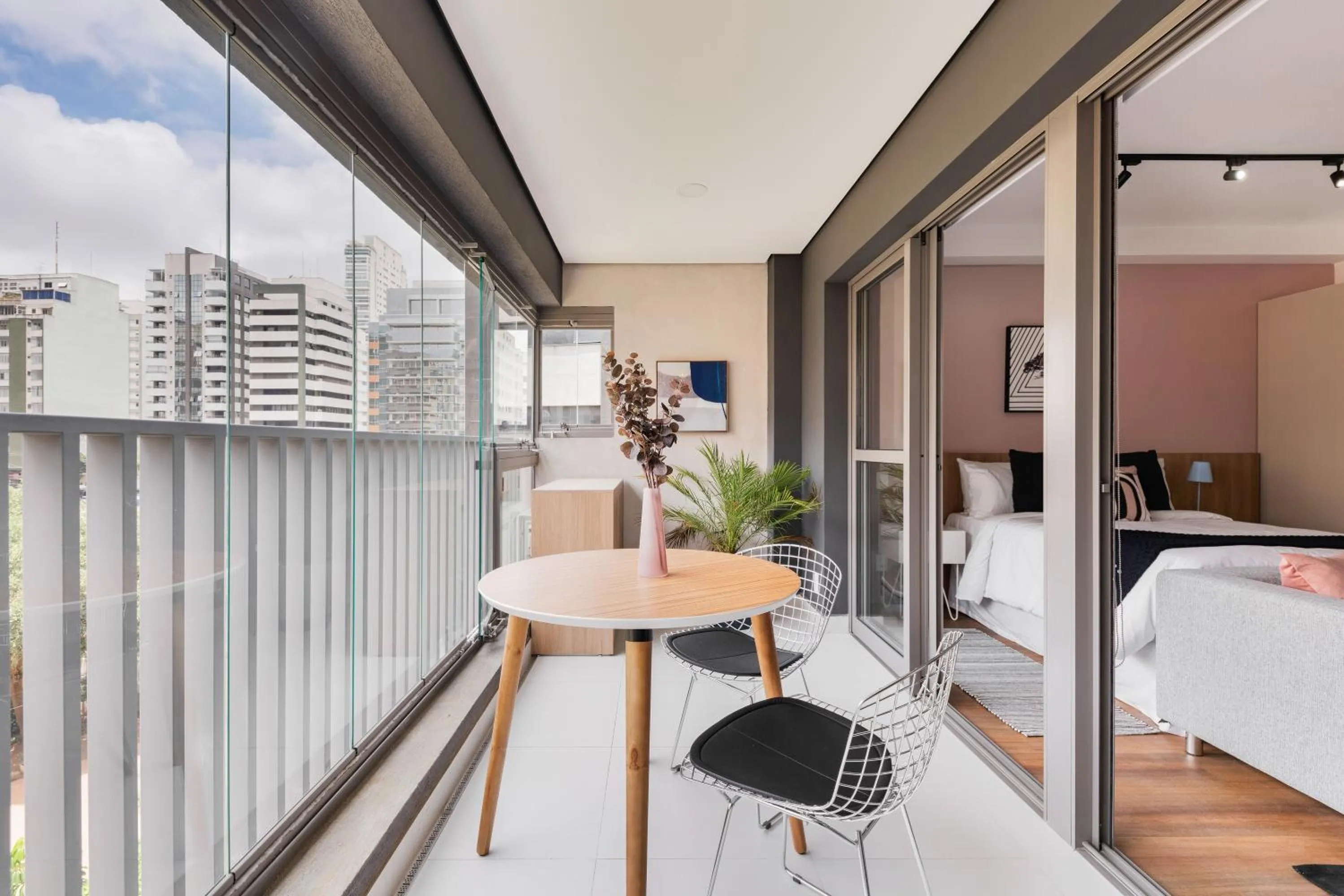 Bed in Charlie Edição Jardim Paulista