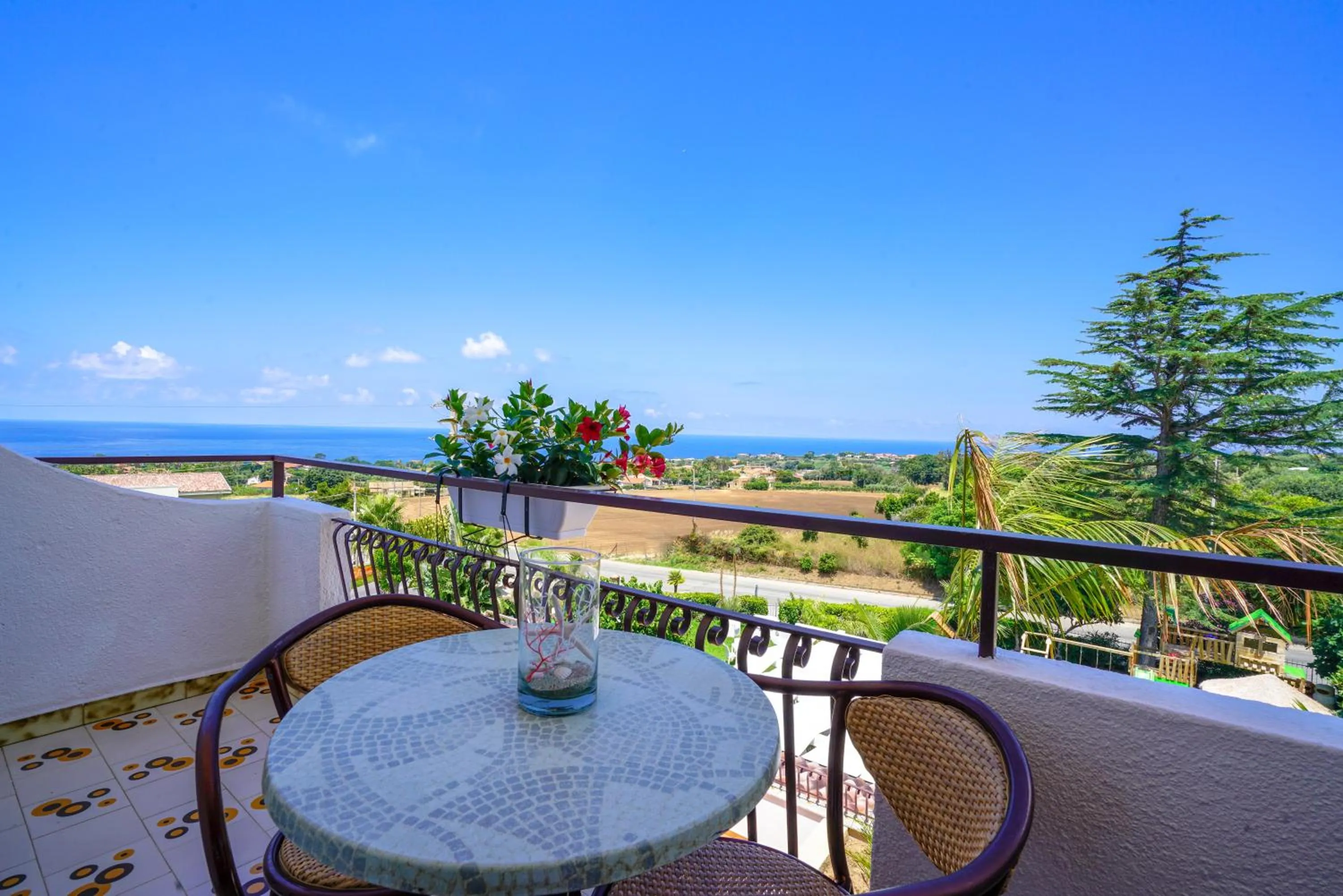 Balcony/Terrace in La Bussola Hotel Calabria