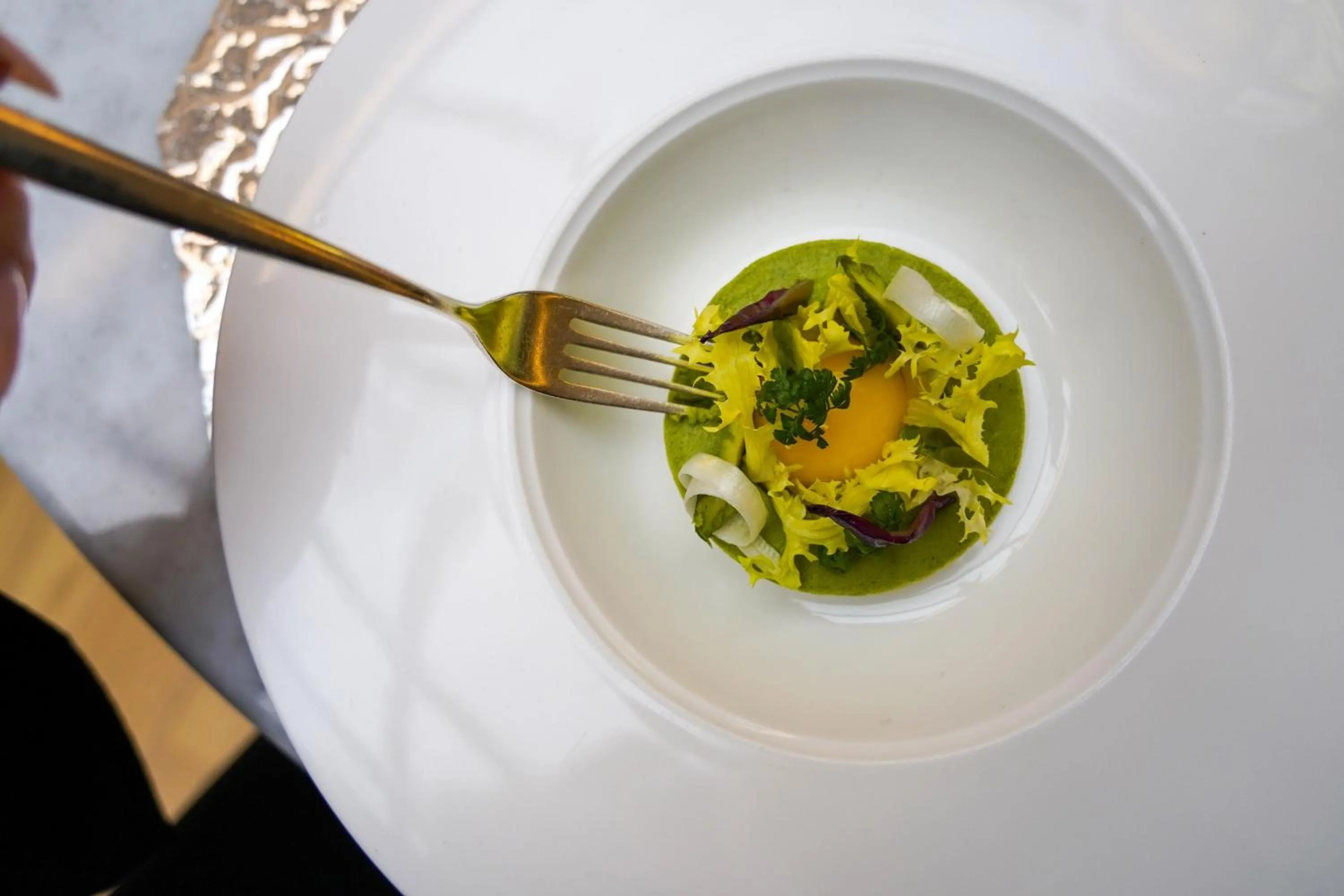 Restaurant/places to eat in Sheraton Lake Como Hotel