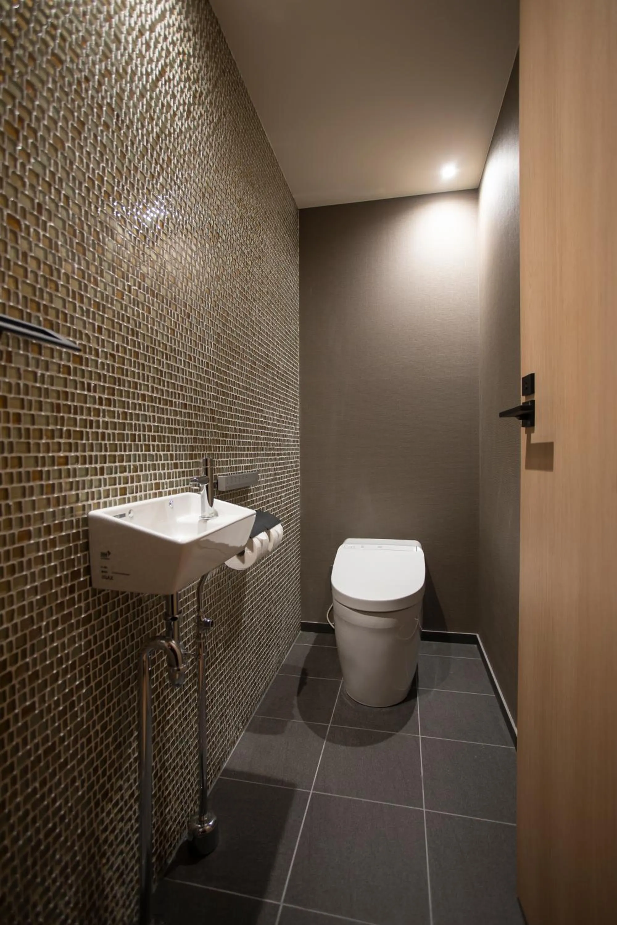 Toilet in Hotel Legasta Kyoto Higashiyama Sanjo