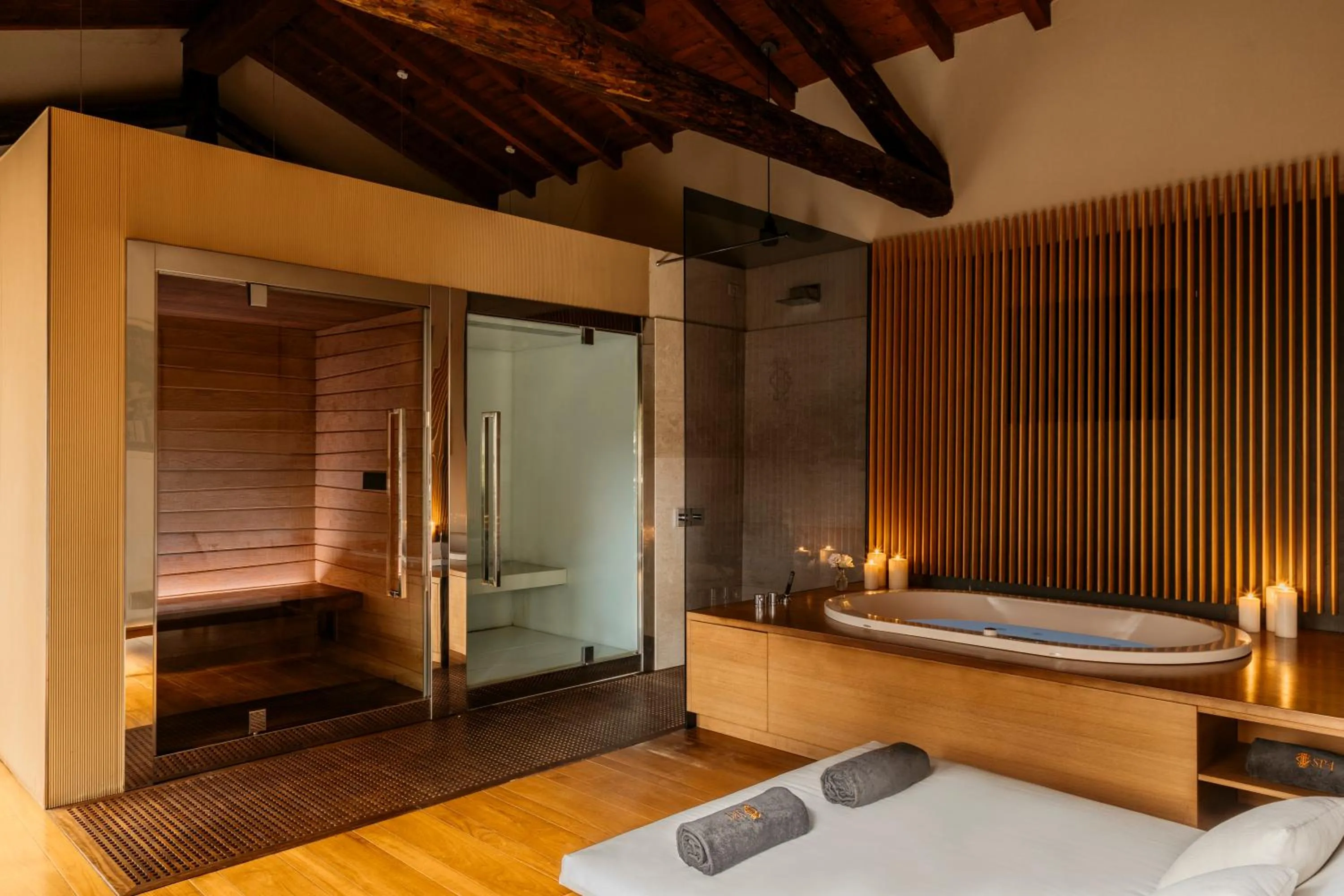 Spa and wellness centre/facilities, Bed in Grand Hotel Tremezzo