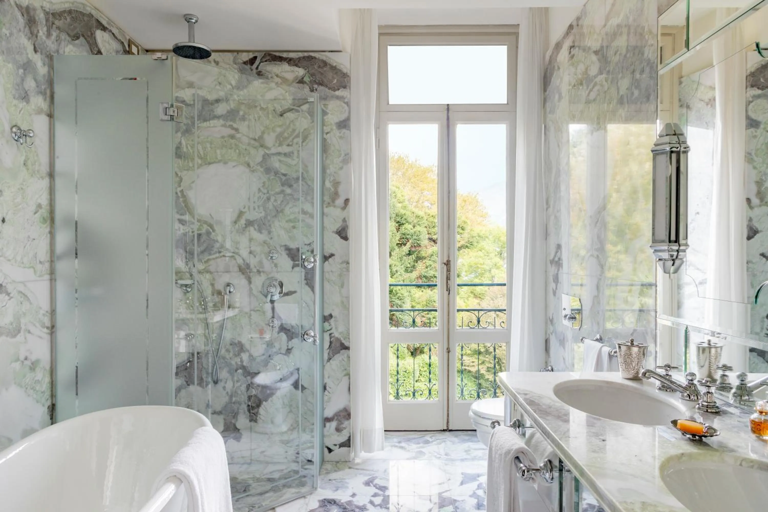 Bathroom in Grand Hotel Tremezzo