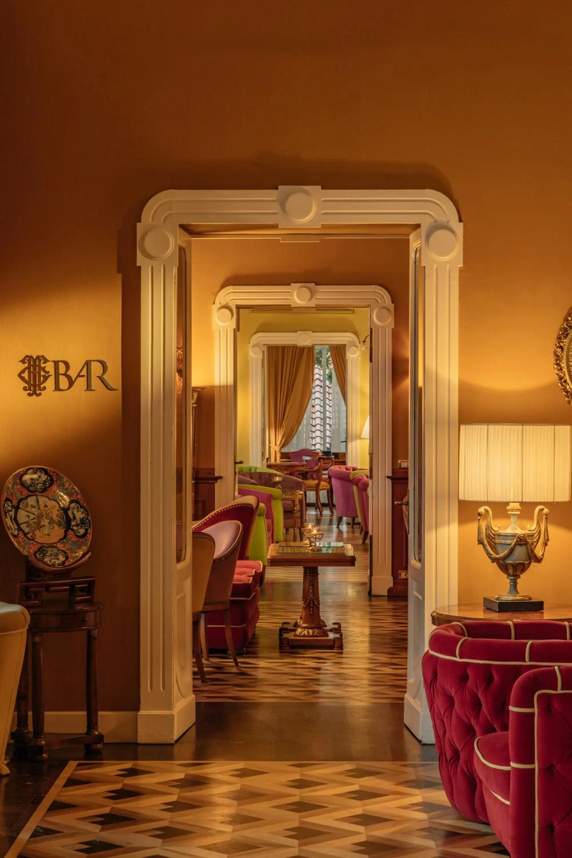 Lounge or bar in Grand Hotel Tremezzo