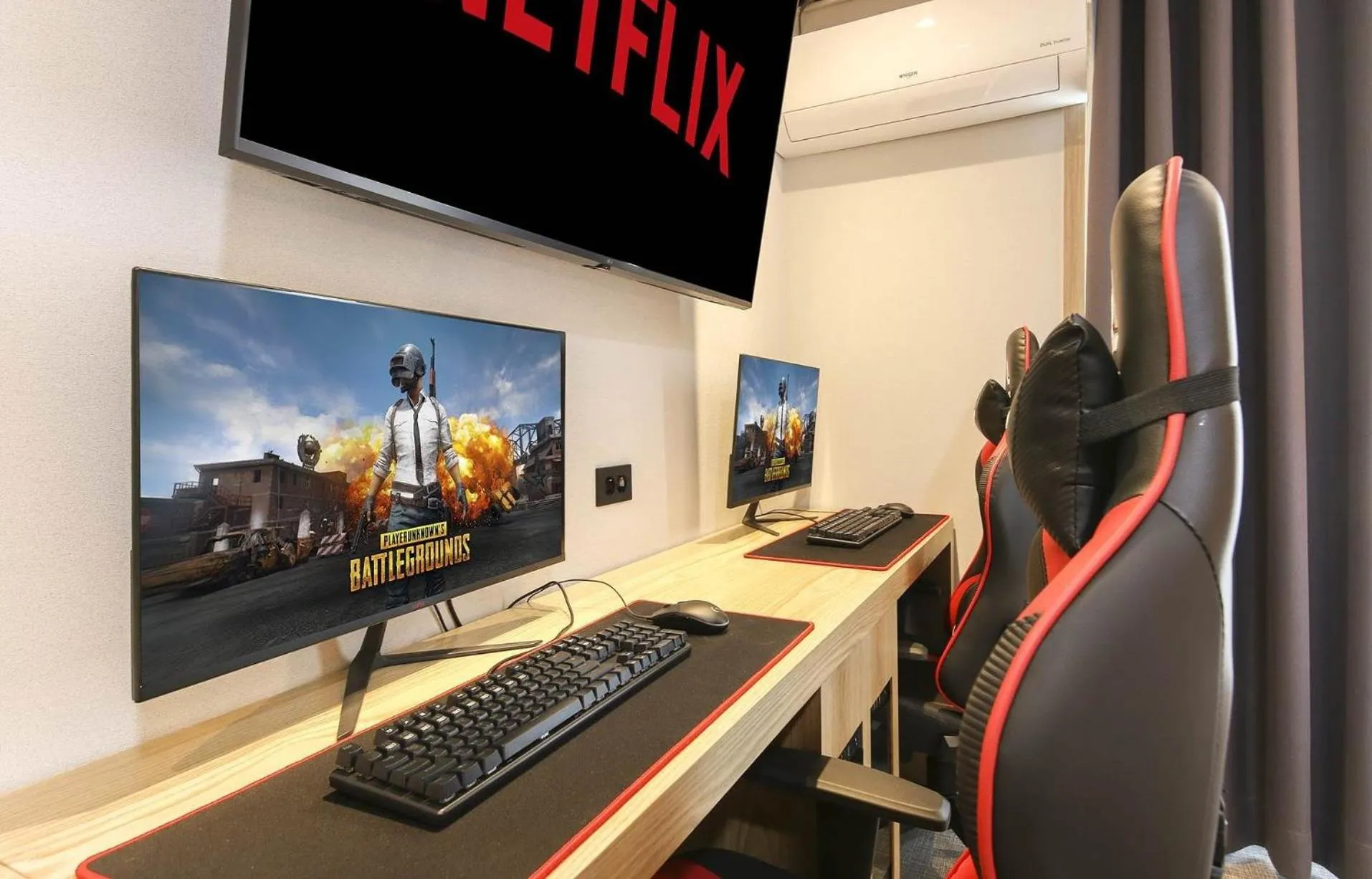 TV and multimedia in LABE Hotel