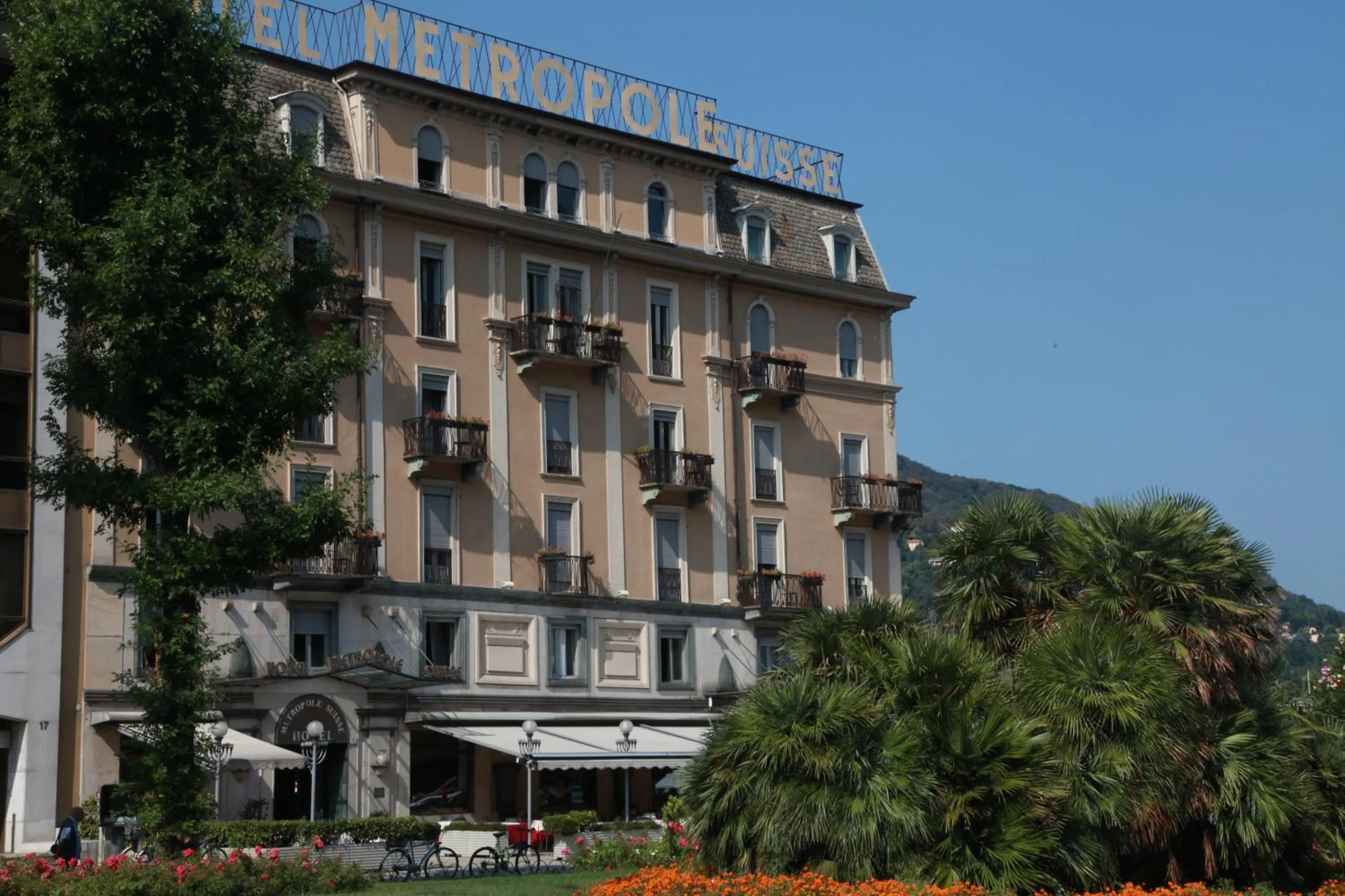 Property building in Hotel Metropole Suisse