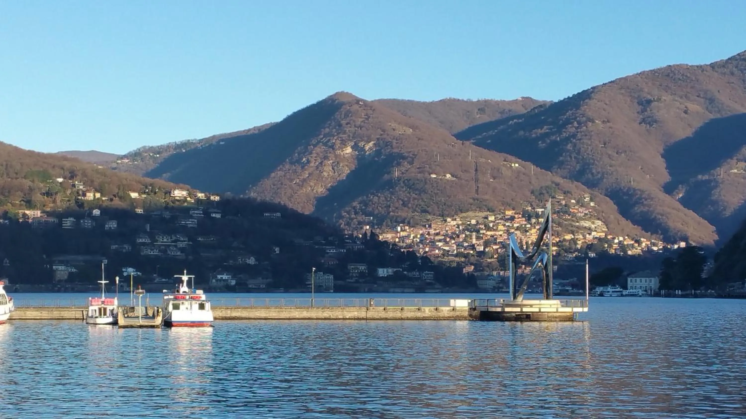 Lake view in Hotel Metropole Suisse