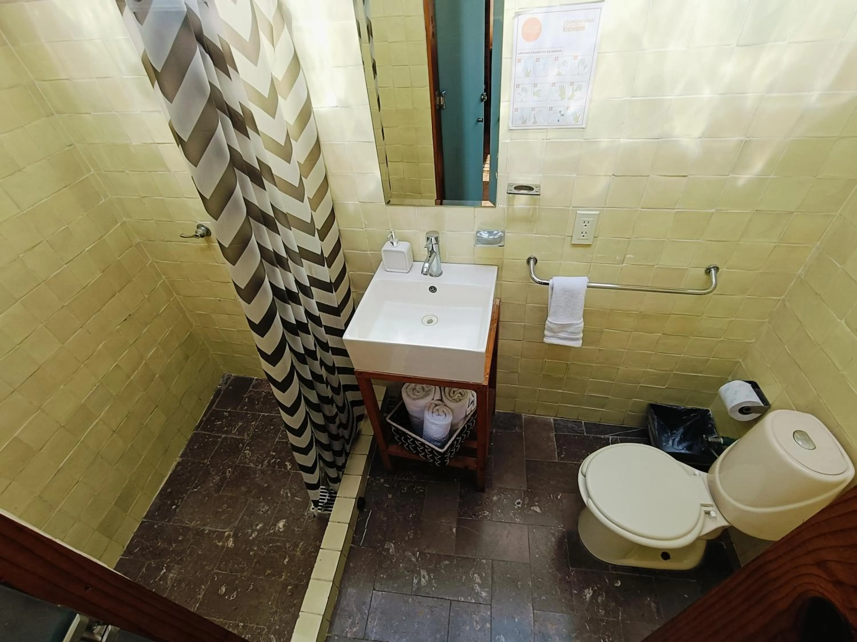 Shower in Casa Santi H