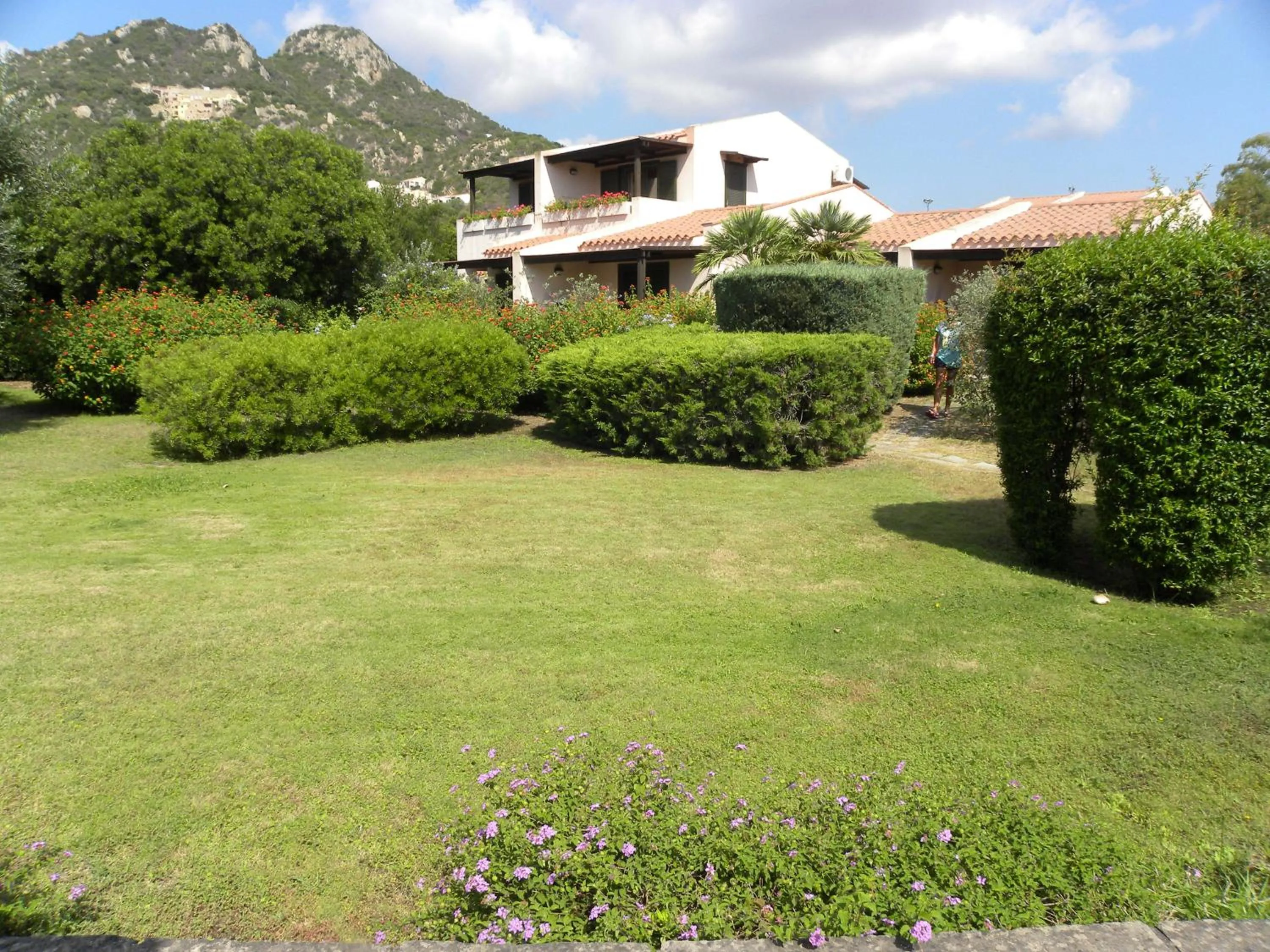 Garden in Albaruja Hotel