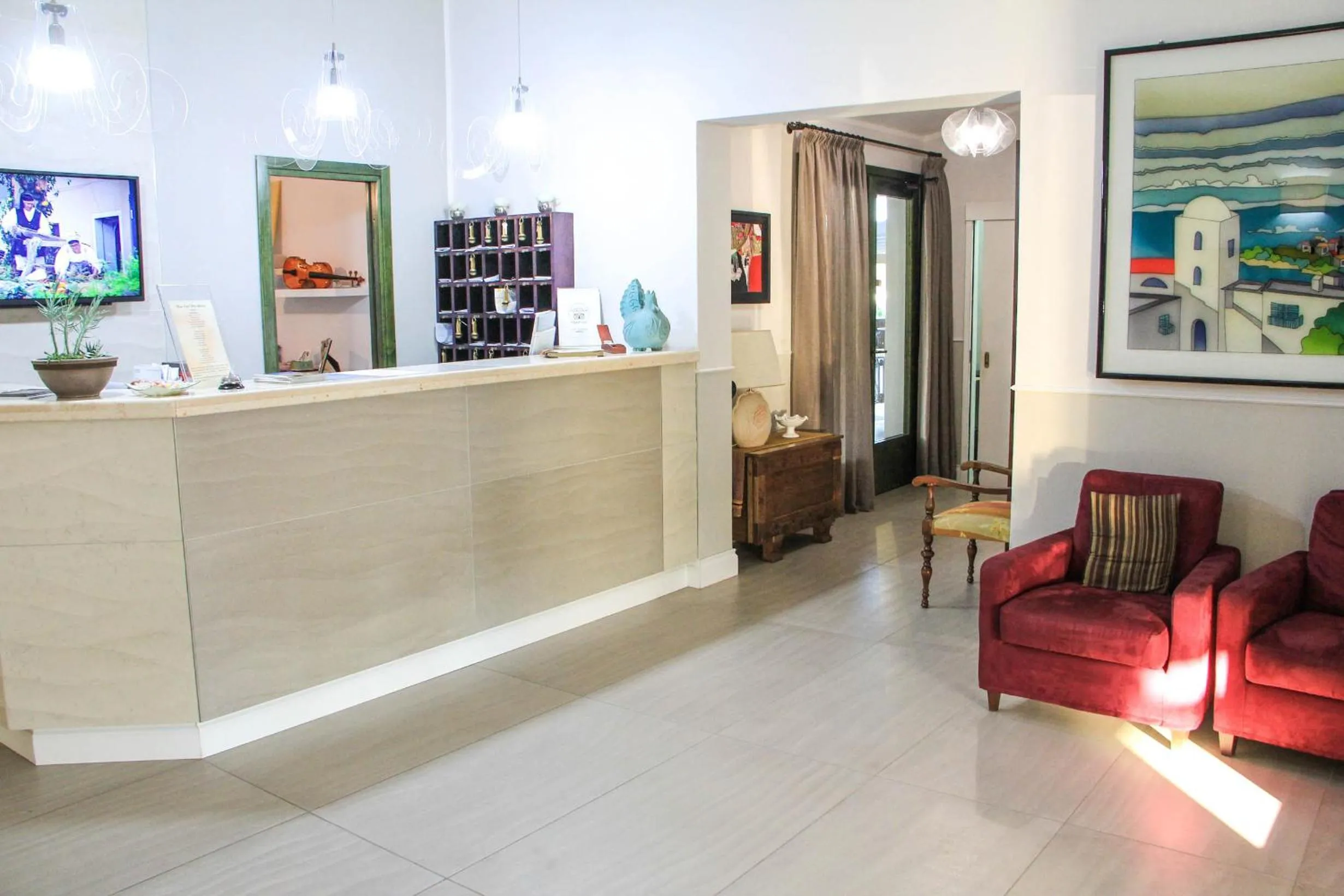 Lobby or reception in Albaruja Hotel