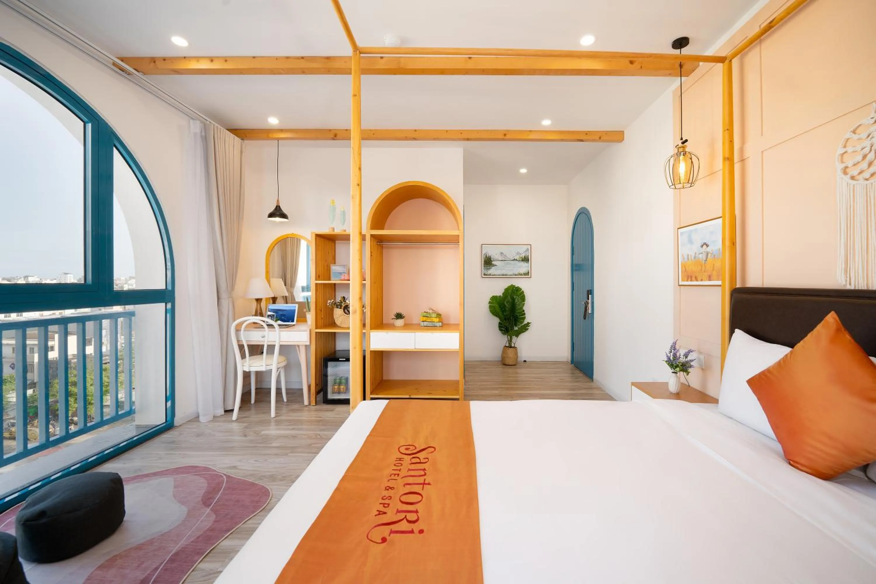 Photo of the whole room in Santori Hotel And Spa